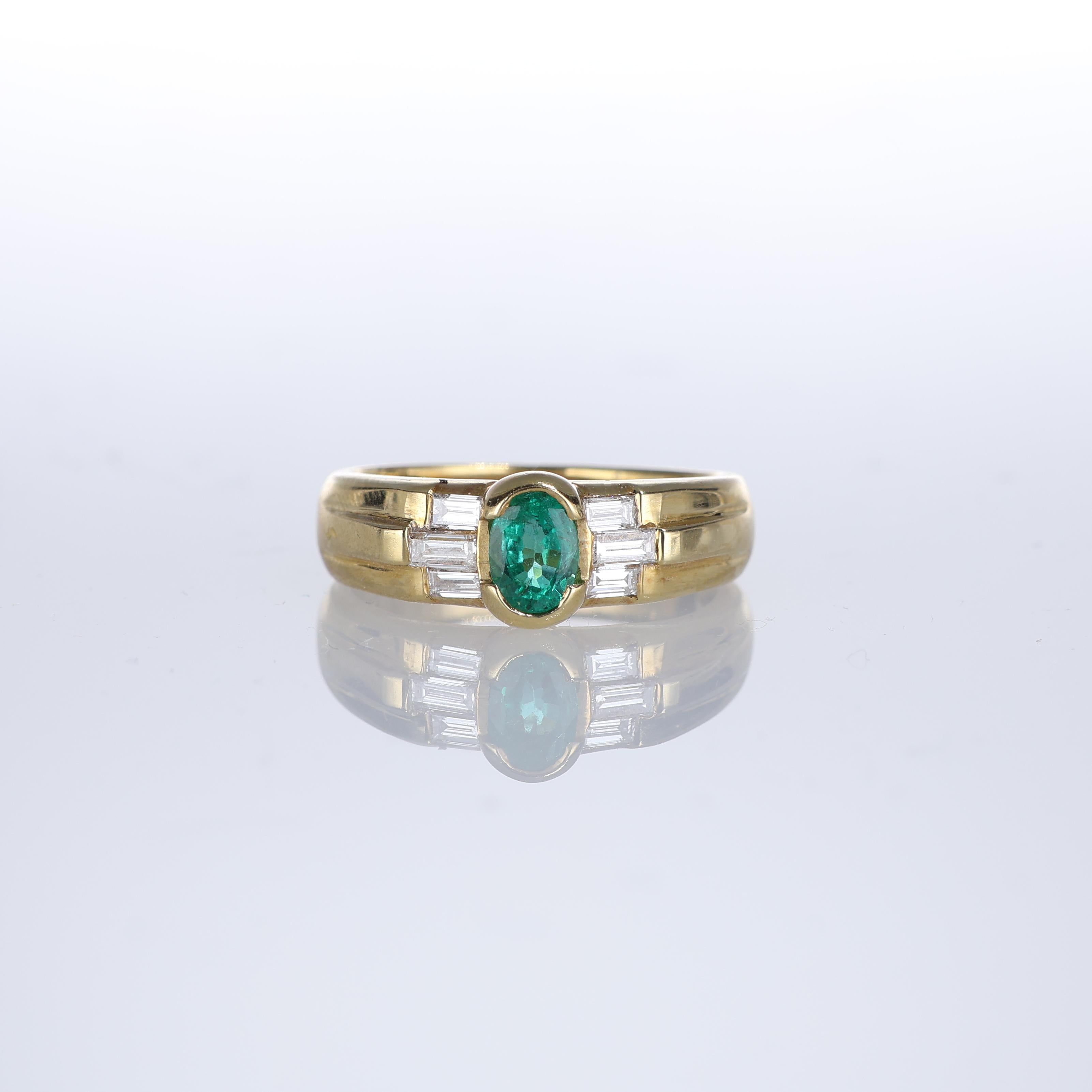 NOTE IMPORTANTE :
✔ Aucun coût supplémentaire ne sera ajouté à cette commande.
✔ Les frais d'expédition et de douane sont entièrement à notre charge.
--------------------
Cette bague sophistiquée en or jaune 18 carats est ornée d'une superbe