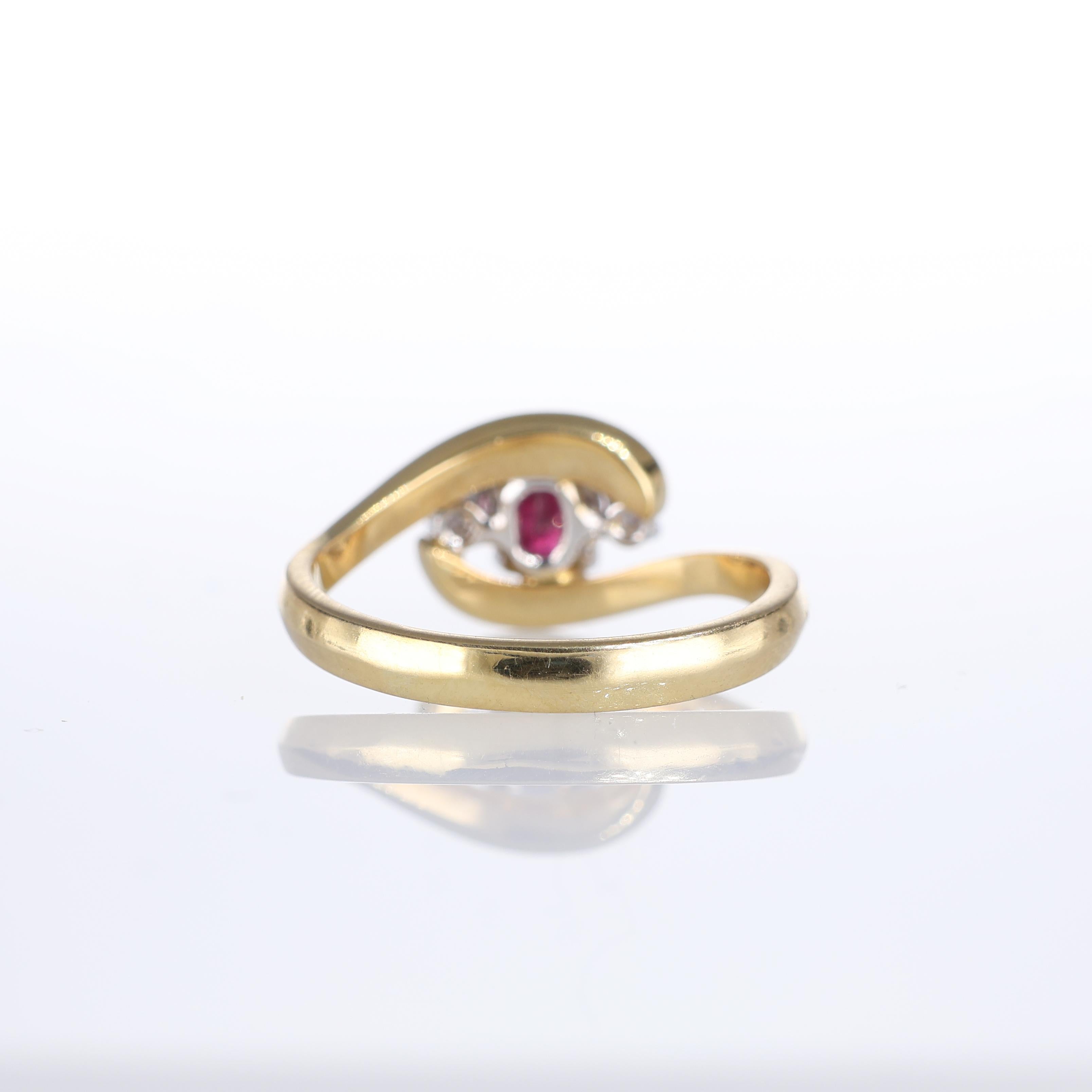 Women's or Men's 18kt Yellow Gold Ring with Oval Ruby and Diamond Accents For Sale