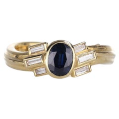 18kt Yellow Gold Ring with Oval Sapphire and Baguette-Cut Diamonds