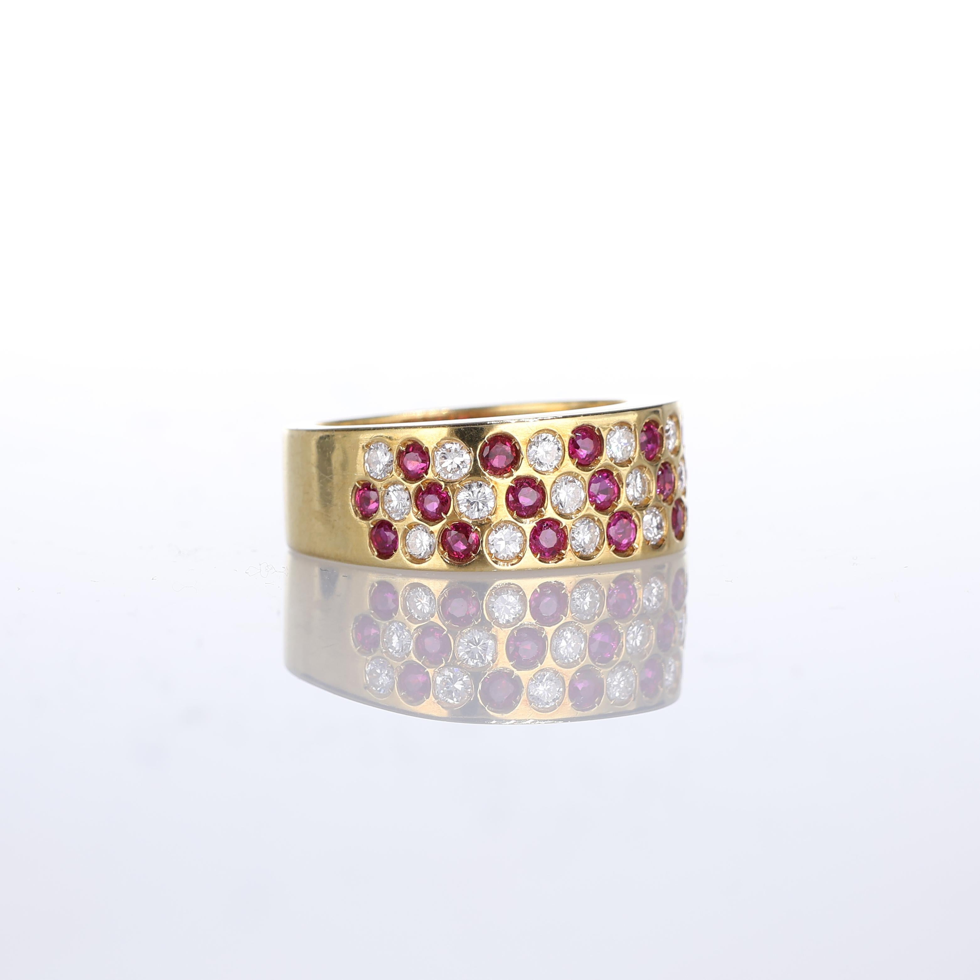 Brilliant Cut 18kt Yellow Gold Ring with Rubies and Diamonds For Sale