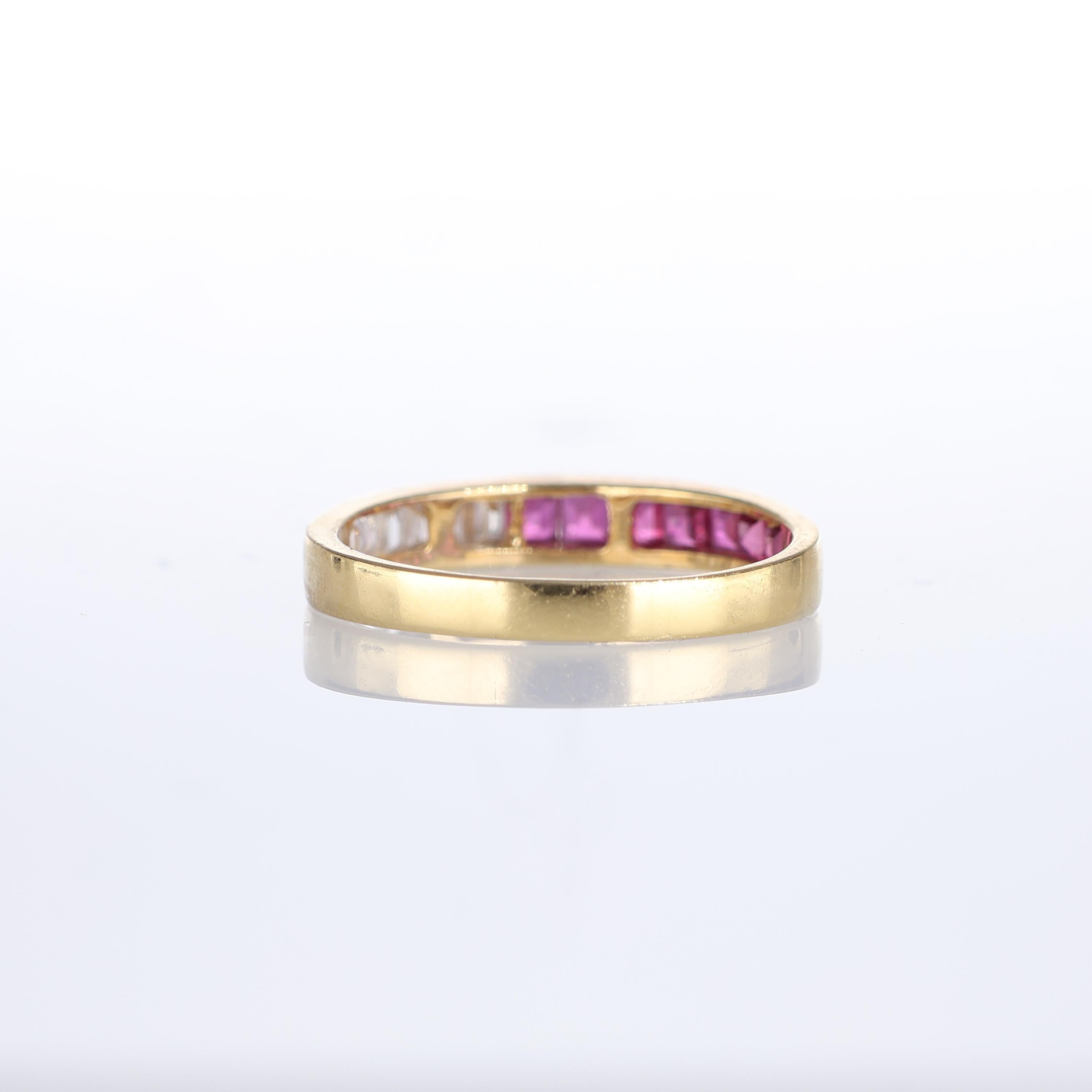 18kt Yellow Gold Ring with Ruby and Diamond Baguettes For Sale 1
