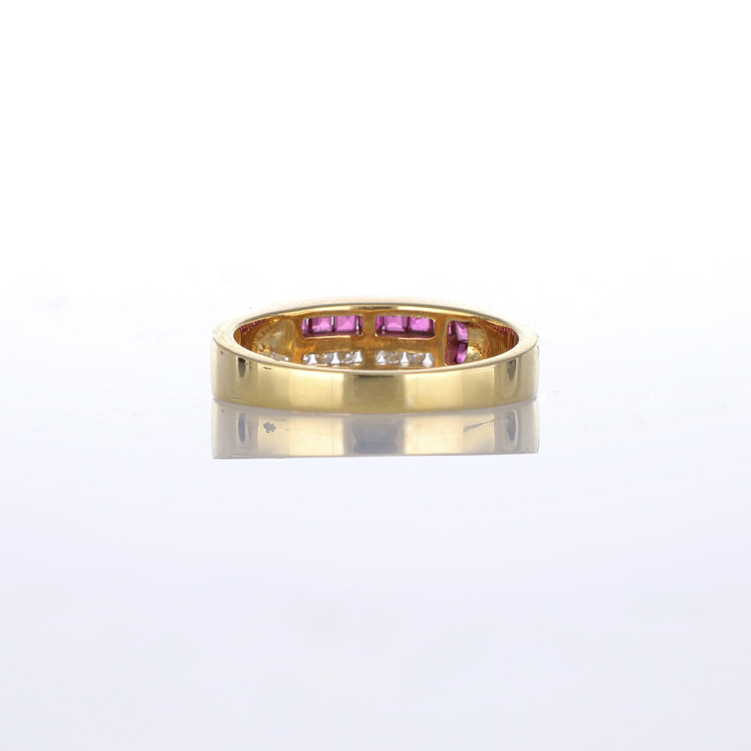 Women's or Men's 18kt Yellow Gold Ring with Ruby Baguettes and Diamonds For Sale