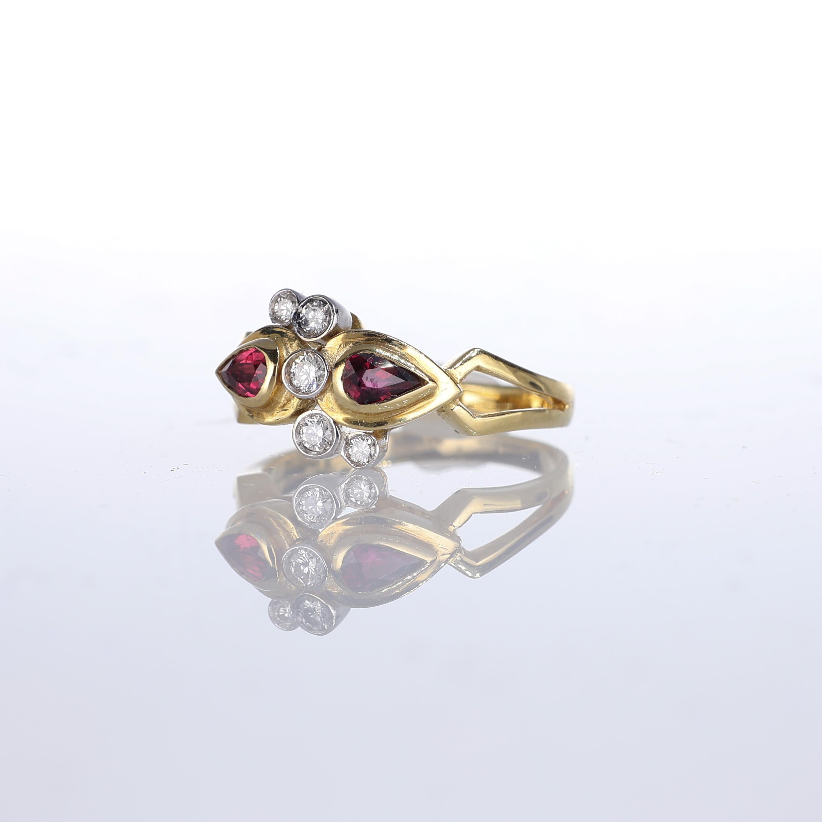 Women's or Men's 18kt Yellow Gold Ring with Ruby Drops and Diamonds For Sale
