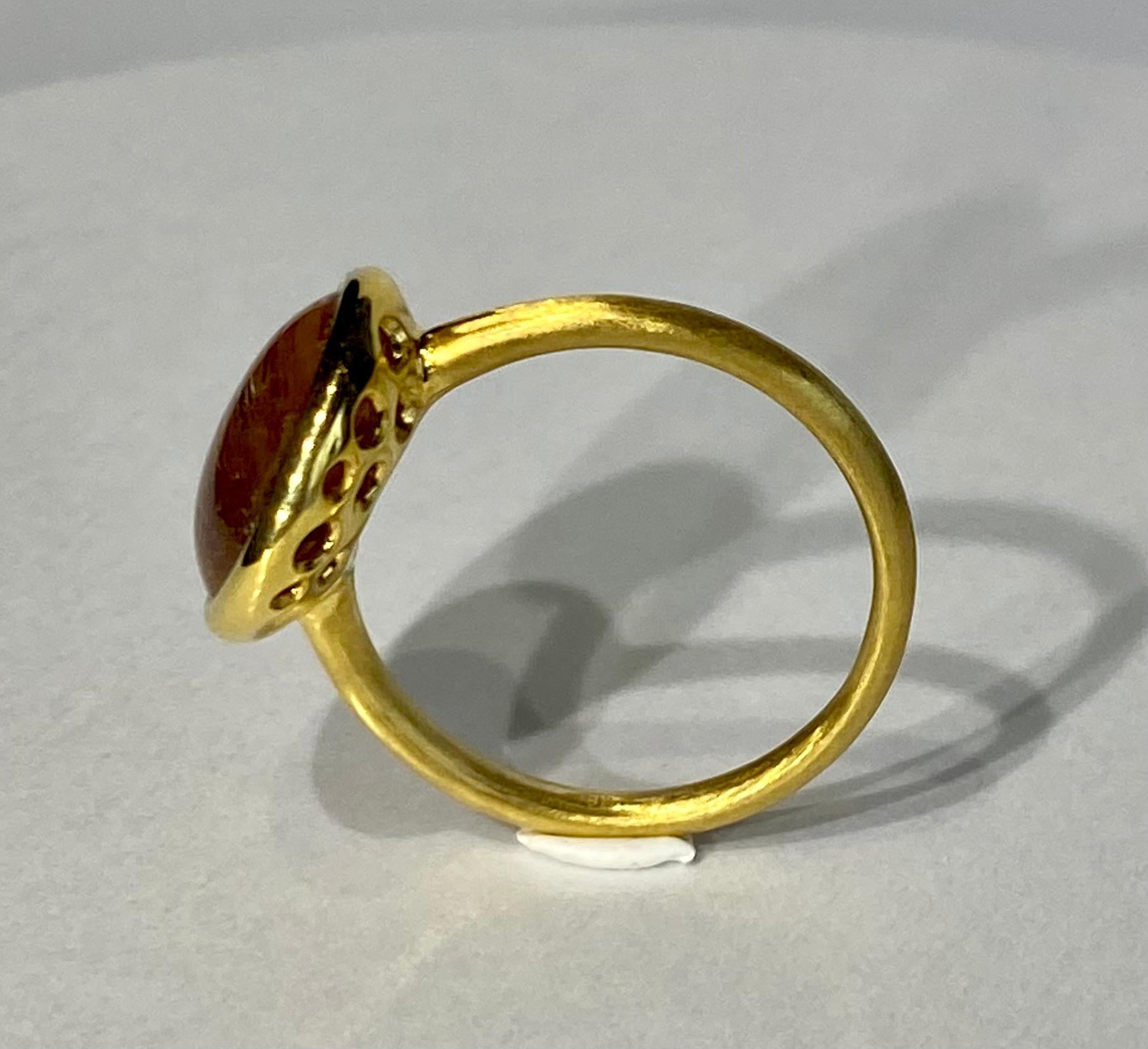 18kt Brushed Yellow Gold Ring set with a Rutile Quartz Cabochon In New Condition For Sale In Seattle, WA