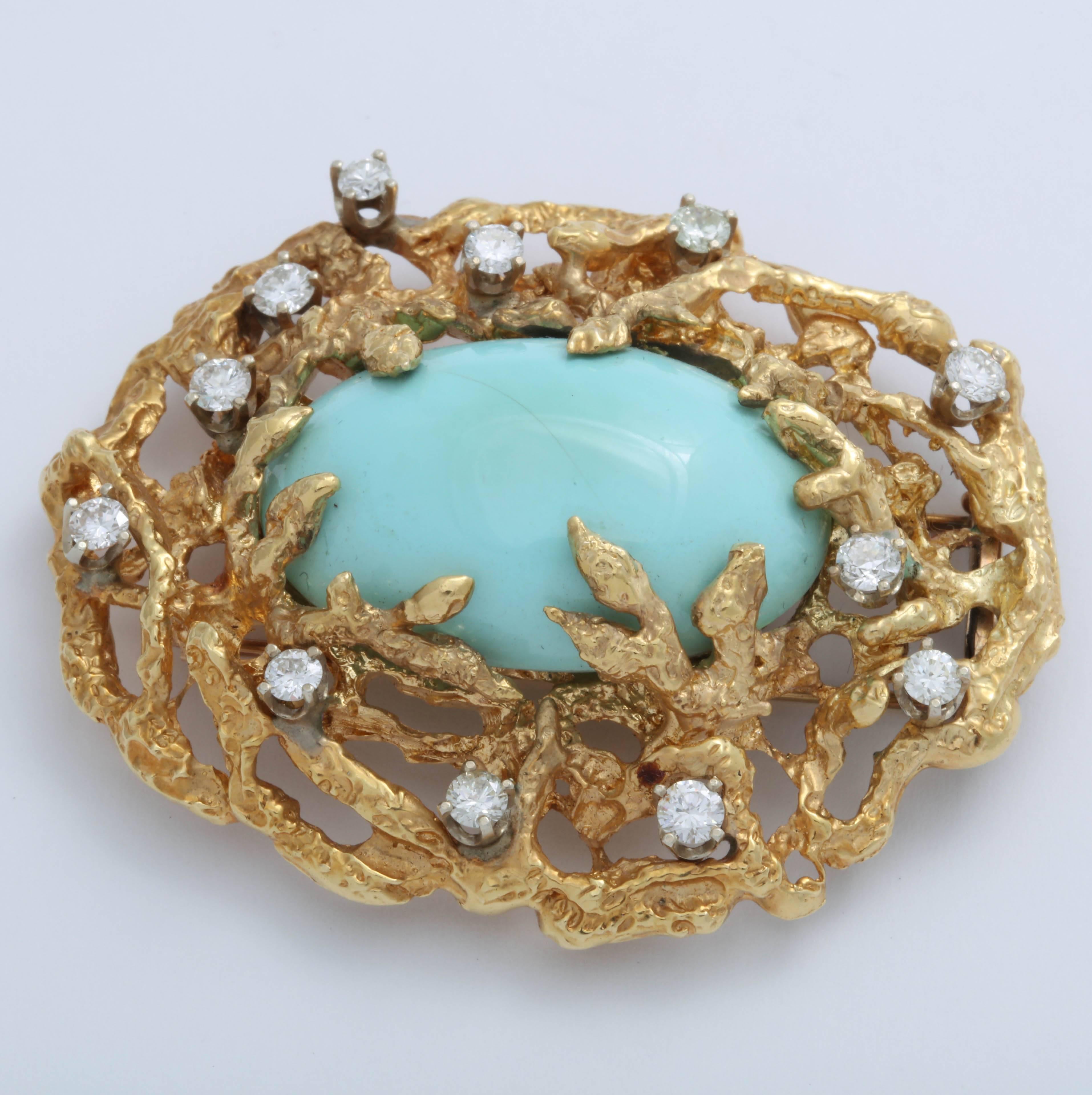 Brilliant Cut 18 Karat Yellow Gold Robin's Egg Blue Turquoise and Diamond Clip For Sale
