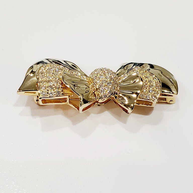 Modern 18kt Yellow Gold  Pave Round Brilliant Diamond 2.00cttw Bow Design Pin Brooch For Sale
