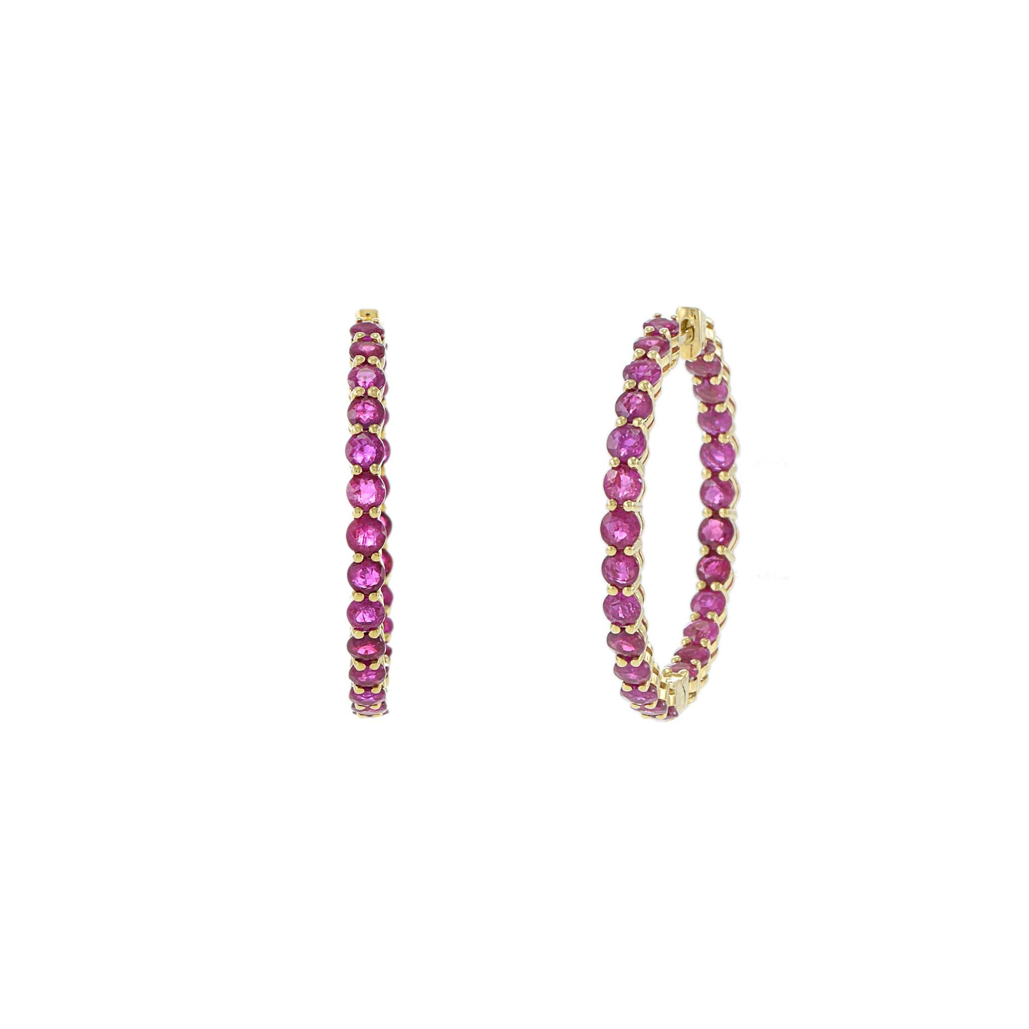 Taille ronde Boucles d'oreilles en or jaune 18KT avec rubis en vente