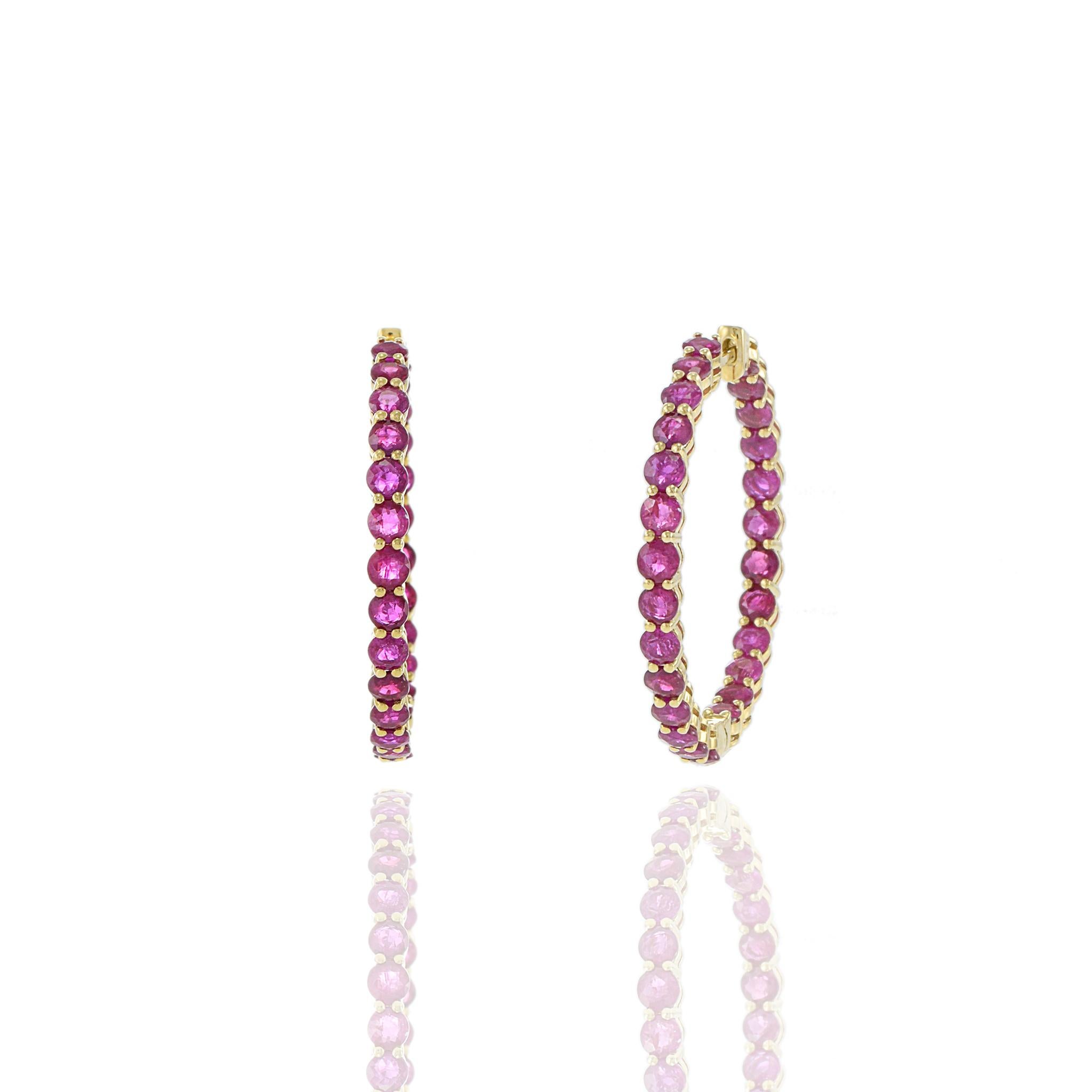 Boucles d'oreilles en or jaune 18KT avec rubis Neuf - En vente à New York, NY