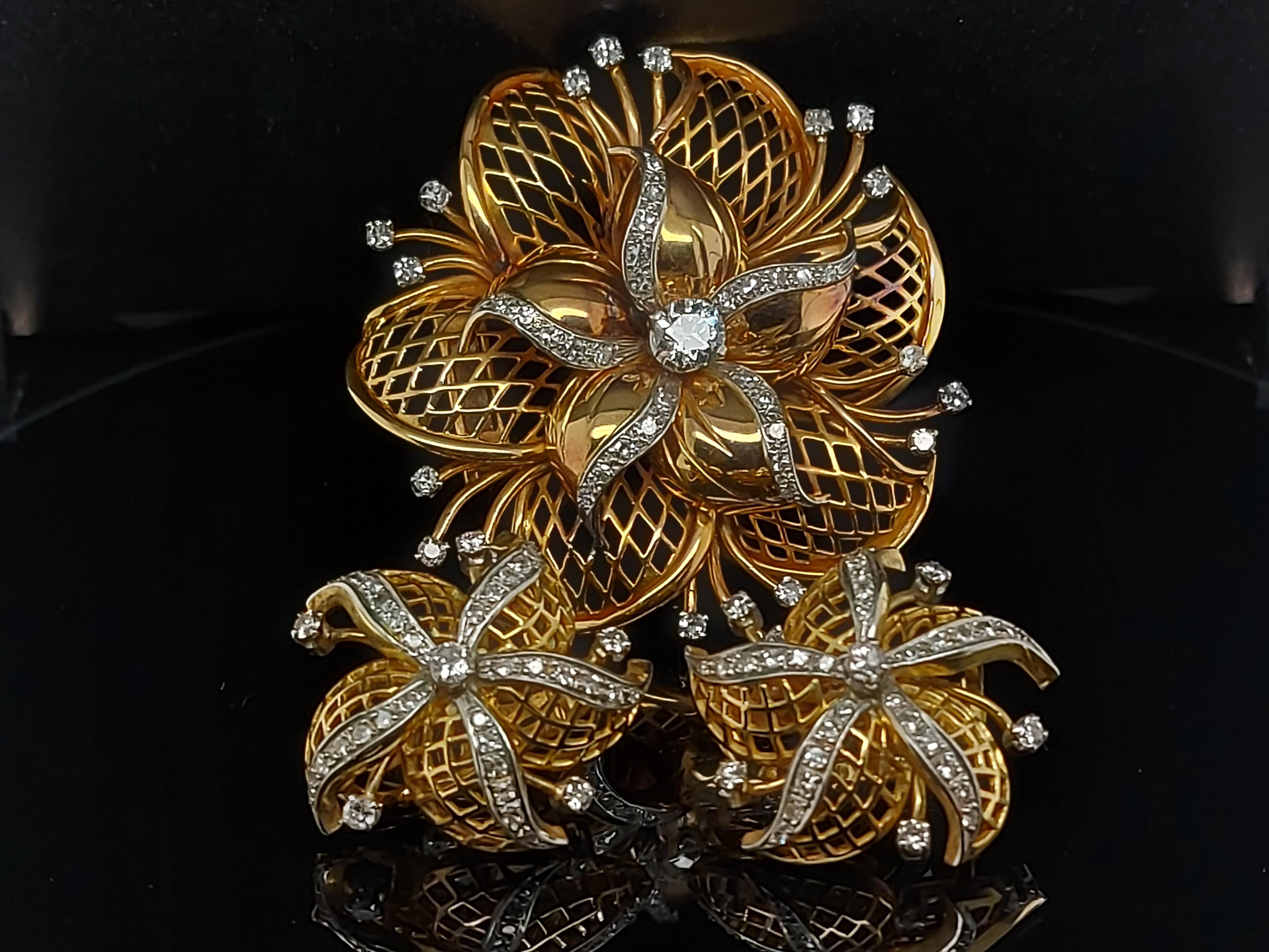 Artisan 18 Karat Yellow Gold Set Brooch / Clip-On Earrings with Diamonds For Sale