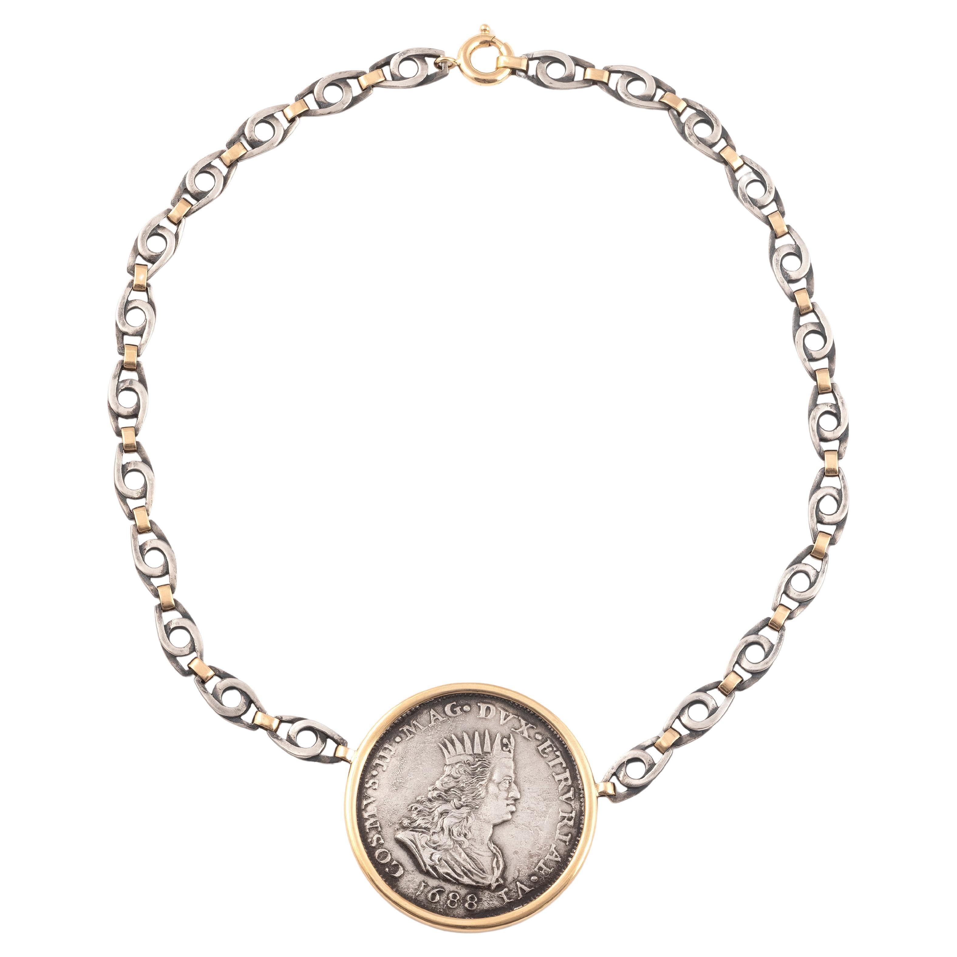 18kt Yellow Gold Silver And Large Silver Coin Necklace In Excellent Condition For Sale In Firenze, IT
