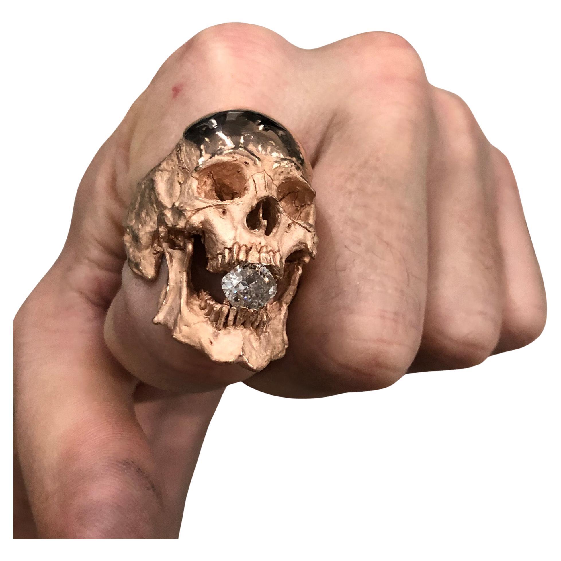 18 Karat Gelbgold Schädelring mit GIA 1 Karat VS1 natürlichem Diamant-Cocktailring