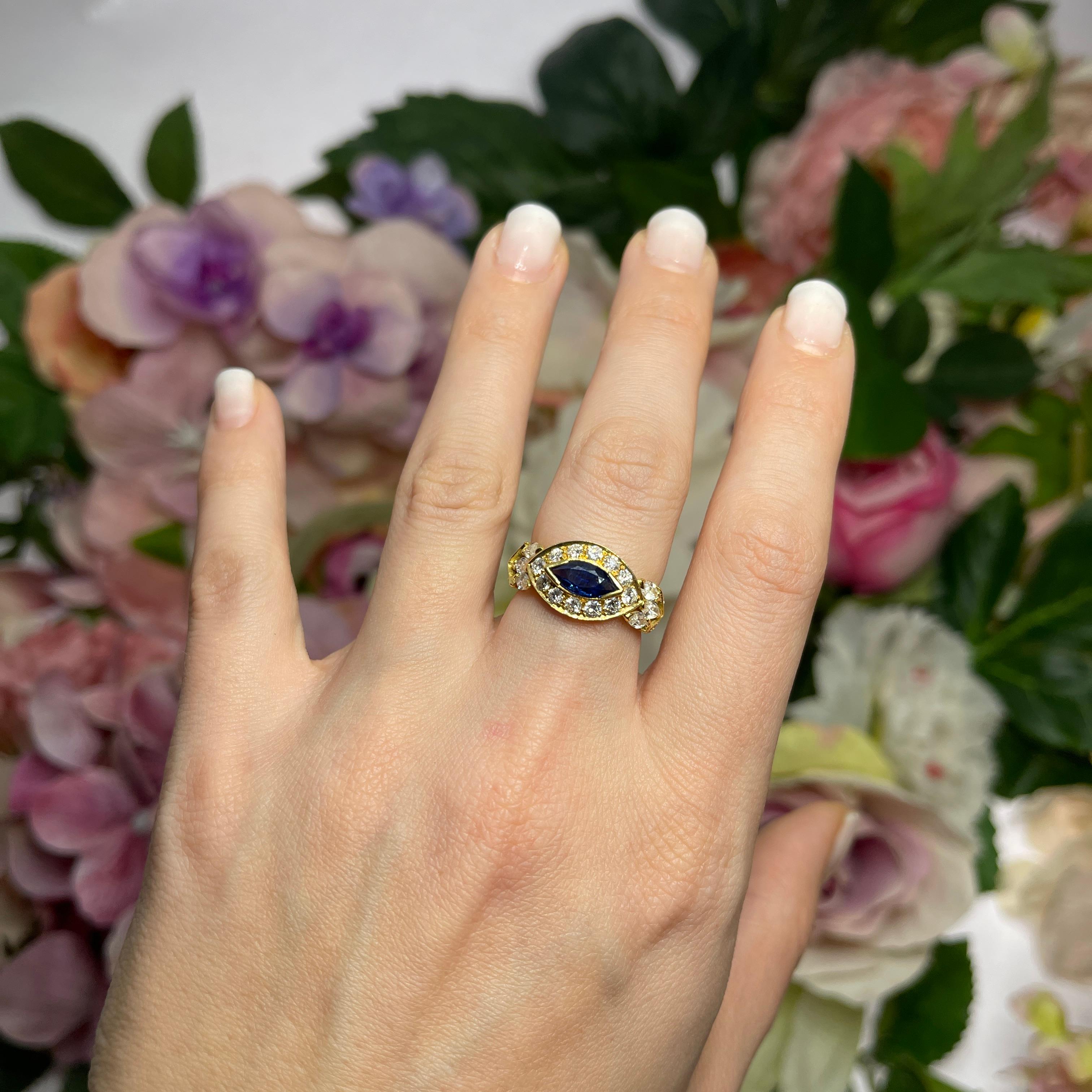 Anillo solitario de oro amarillo de 18 quilates con zafiro y diamantes en venta 6
