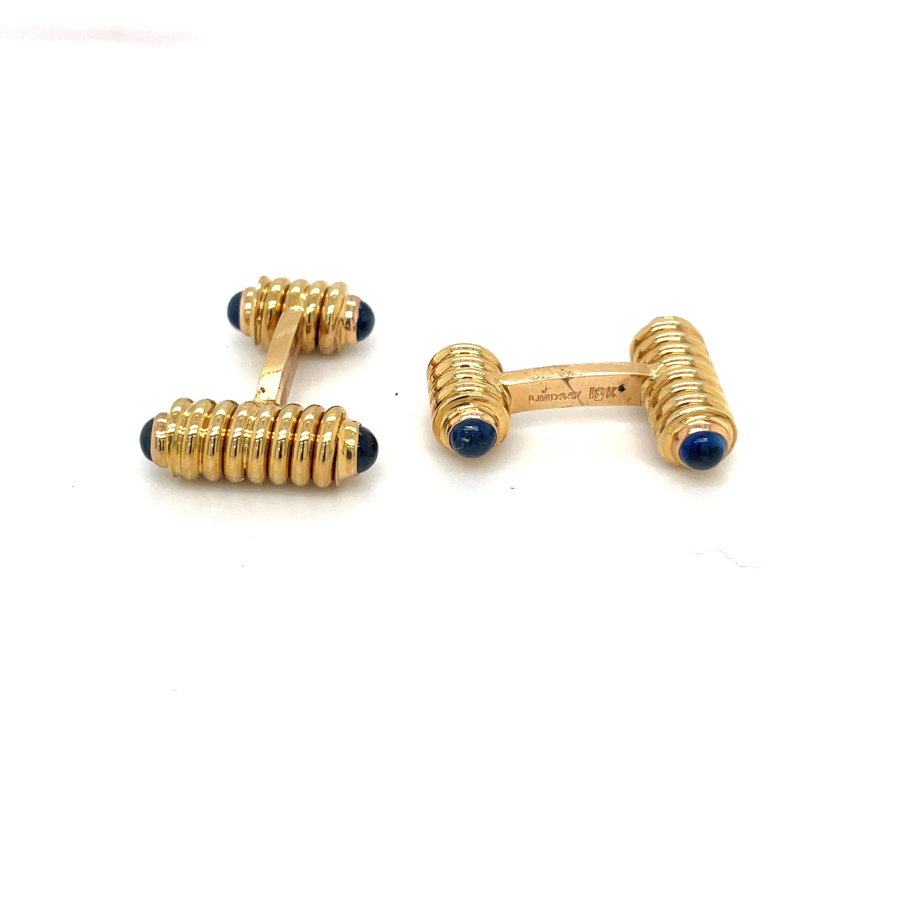 18KT Yellow Gold Spiral Bar Cuff Links with Blue Sapphire Cabochons For Sale 1
