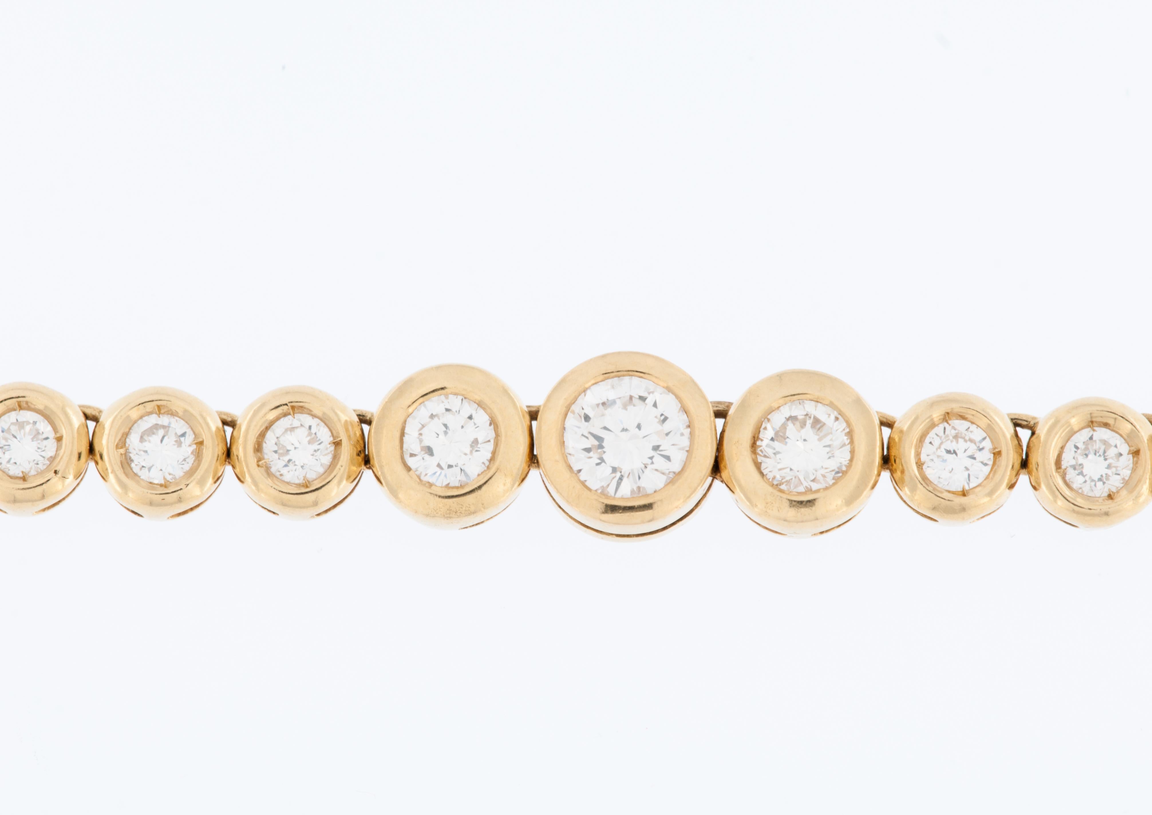 Schweizer HRD-zertifizierte 18 Karat Gelbgold Schweizer Halskette mit 99 Diamanten 5,80 Karat für Damen oder Herren im Angebot