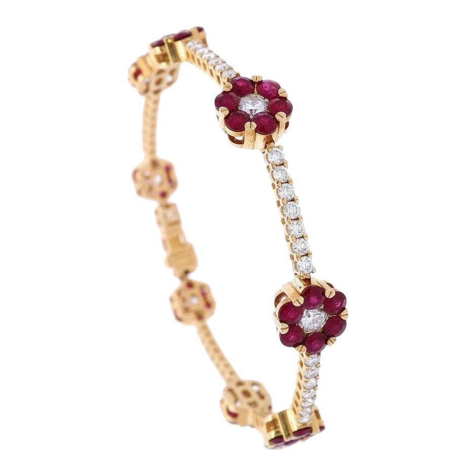 Pulsera de tenis de oro amarillo de 18 quilates con 6,00 quilates de diamantes y rubíes en venta
