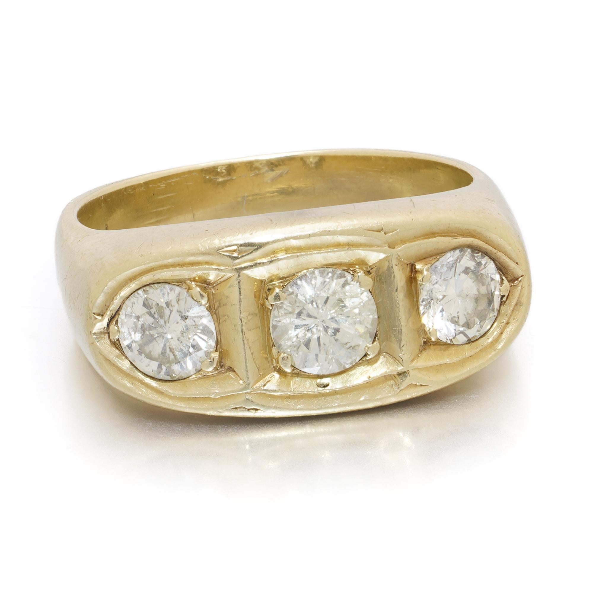 Oro Amarillo 18kt Tres Piedras 1,50 ct. Anillo de diamantes en Bueno estado para la venta en Braintree, GB