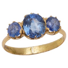 18kt Yellow Gold Three, Stone 1.90 Ct. Sapphire Ladies Ring