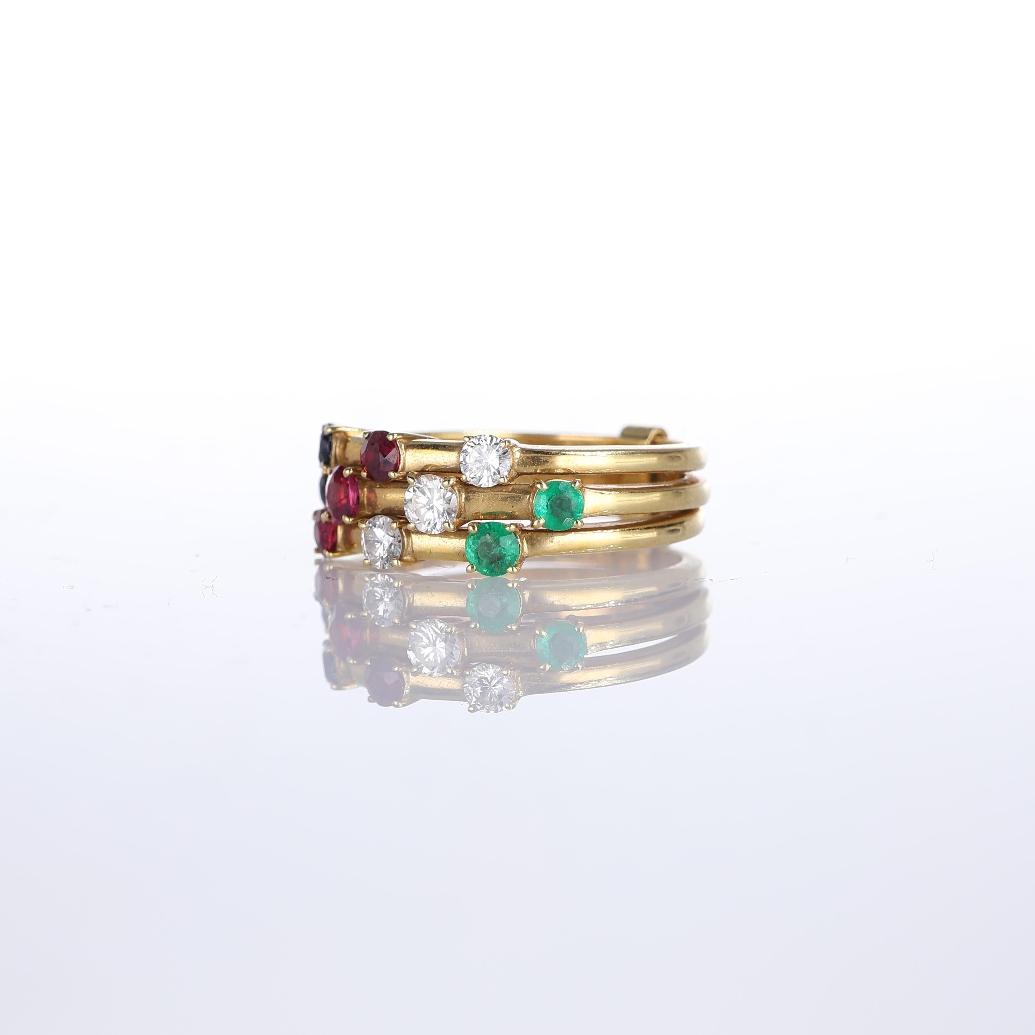 18kt Yellow Gold Triple Band Ring with Diamonds, Rubies, Sapphires, and Emeralds In New Condition For Sale In Bergamo, BG