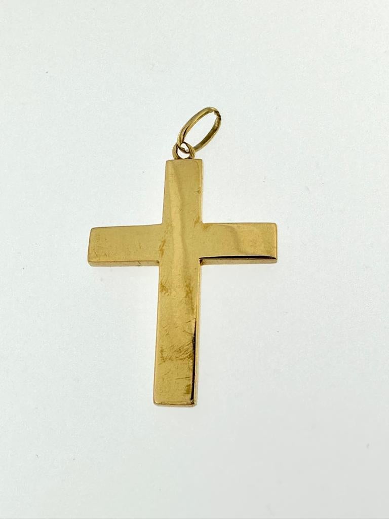 Croix vintage en or jaune 18 carats avec décorations de feuilles en vente 2