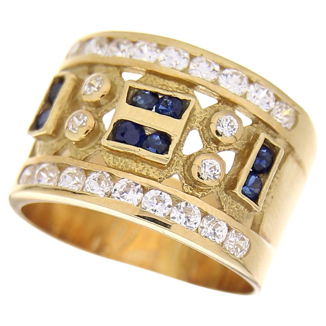 18kt Yellow Gold Vintage Ring 0.66 Ct Blue Sapphires & 0.57 Ct White Diamonds For Sale