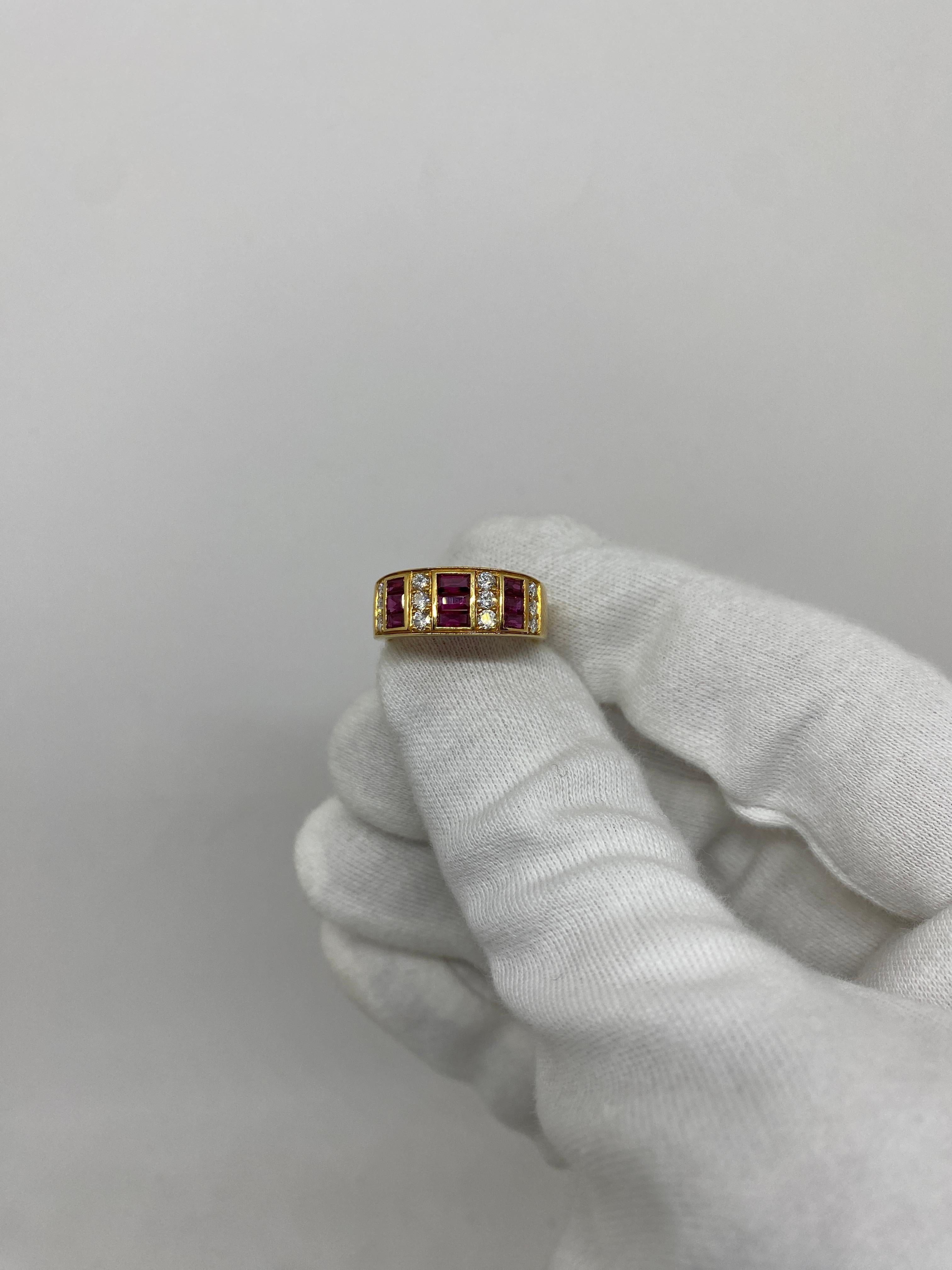 Anillo Vintage de Oro Amarillo de 18 Quilates 0,95ct Rubíes y 0,39ct Diamantes Blancos en venta 1