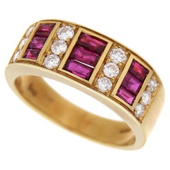 18 Karat Gelbgold Vintage-Ring mit 0,95 Karat Rubinen und 0,39 Karat weißen Diamanten