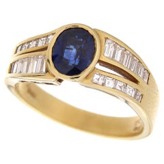 18kt Gelbgold Vintage Ring 1,51 Karat blauer Saphir & 0,89 Karat weiße Diamanten