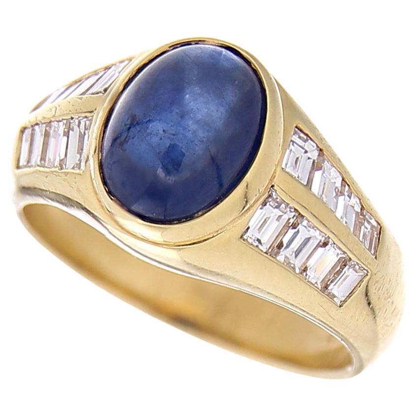 Bague vintage en or jaune 18 carats avec saphir bleu cabochon de 2,80 carats et diamants de 0,97 carat