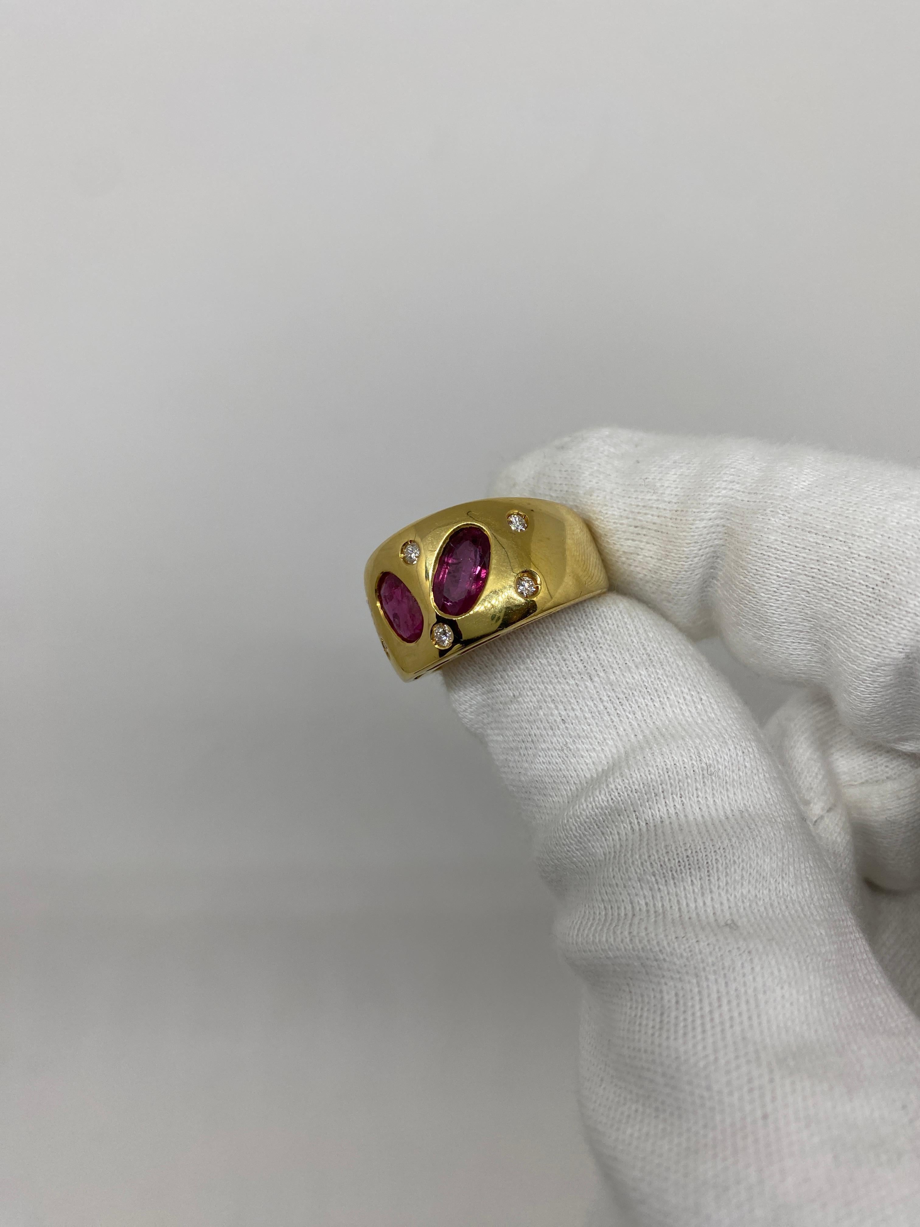 Ring made of 18kt yellow gold with oval-cut rubies for ct .2.89 and natural white brilliant-cut diamonds for ct.0.18

Welcome to our jewelry collection, where every piece tells a story of timeless elegance and unparalleled craftsmanship. As a