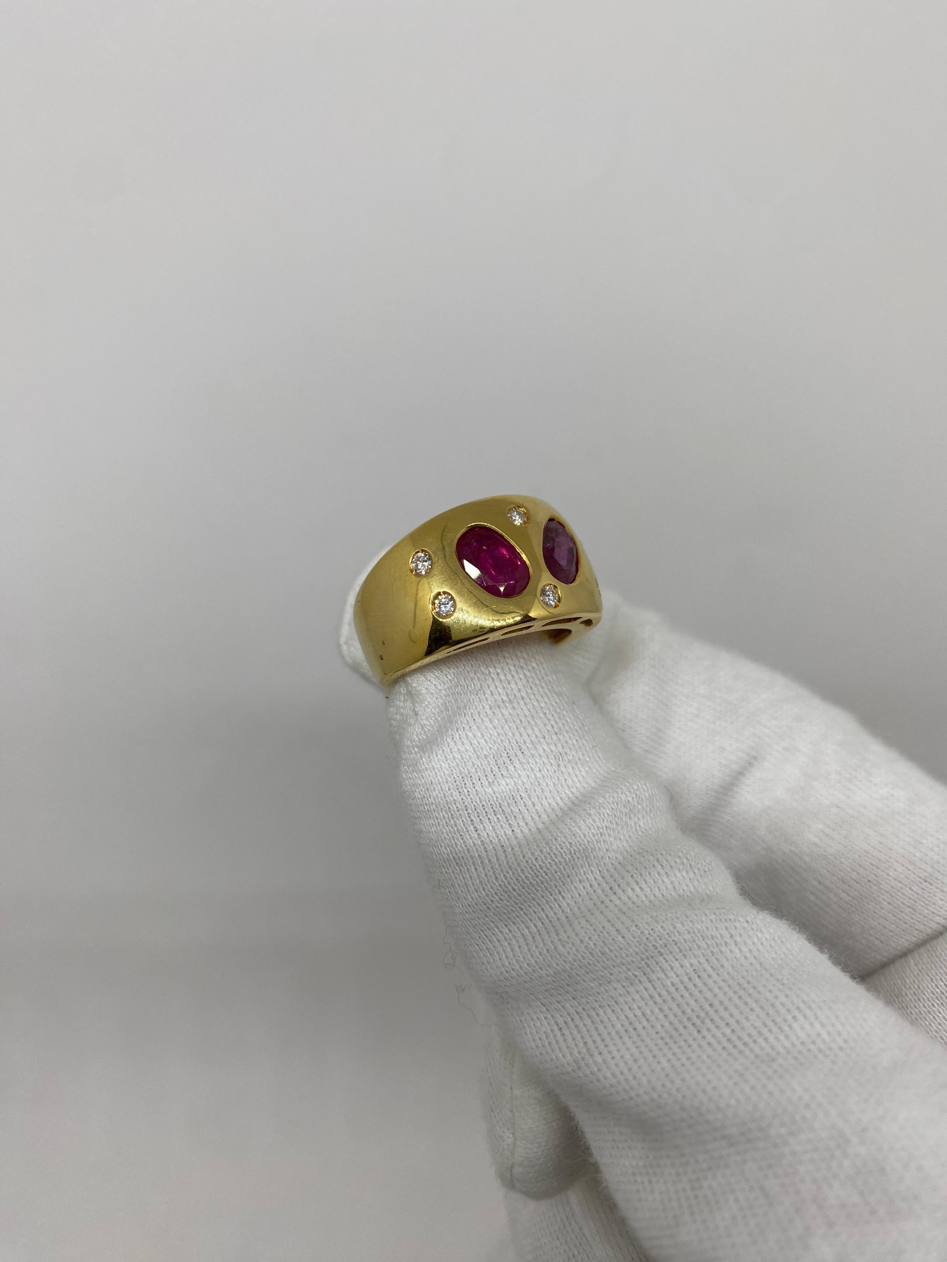 Oval Cut 18kt Yellow Gold Vintage Ring 2.89ct Oval, Cut Rubies & 0.18ct White Diamonds For Sale