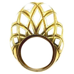 18kt Yellow Gold White Enamel Dome Ring