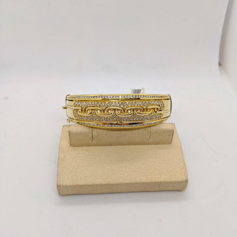 18KT Yellow Gold Wide Cuff Bracelet with 3.32Ct, Diamonds and Gold