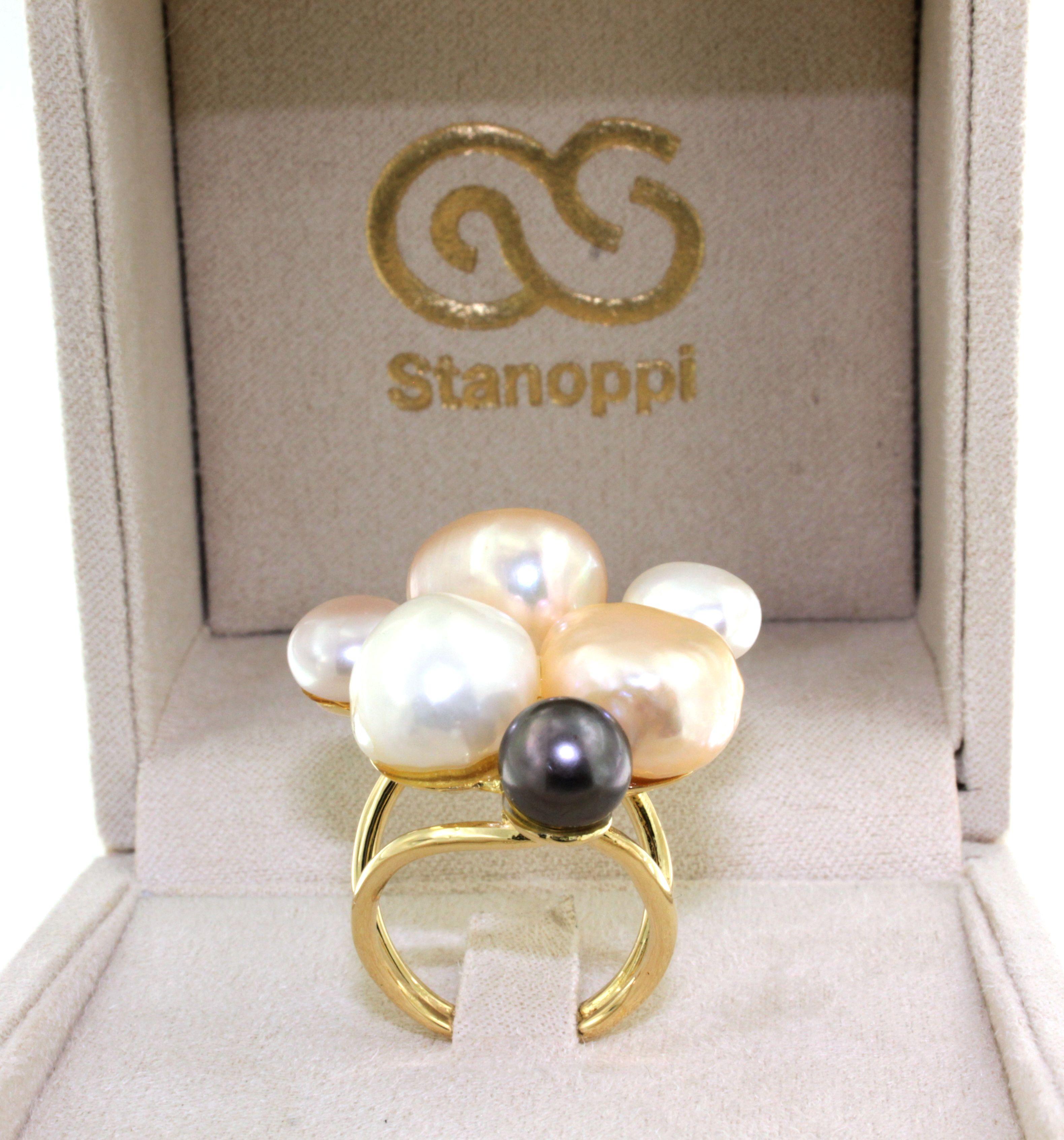 Cocktail in oro giallo 18kt e perle  Anello Moda Moderna Classica Stupefacente in vendita 4
