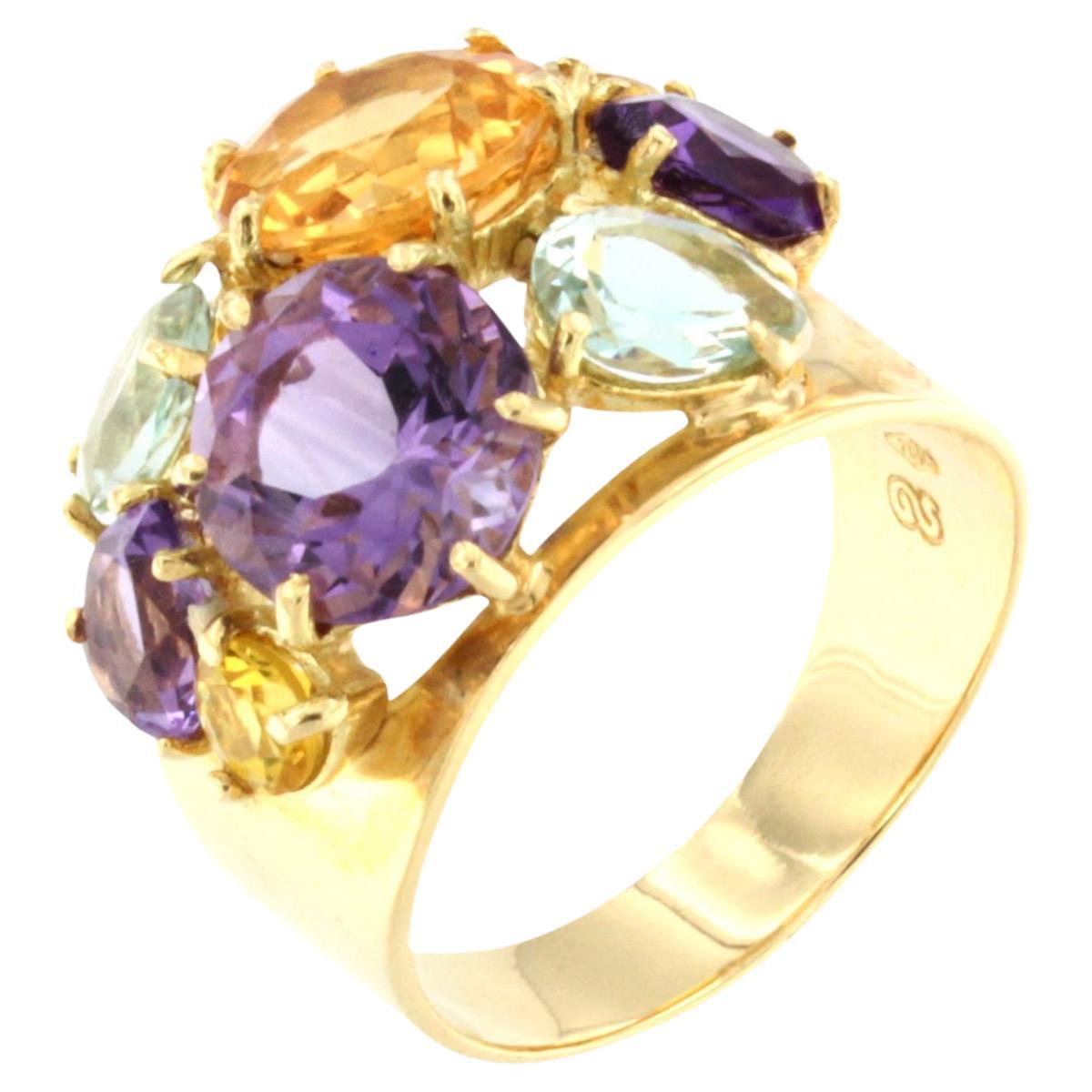 18Kt Yellow Gold with Multicolour Stones Ring For Sale