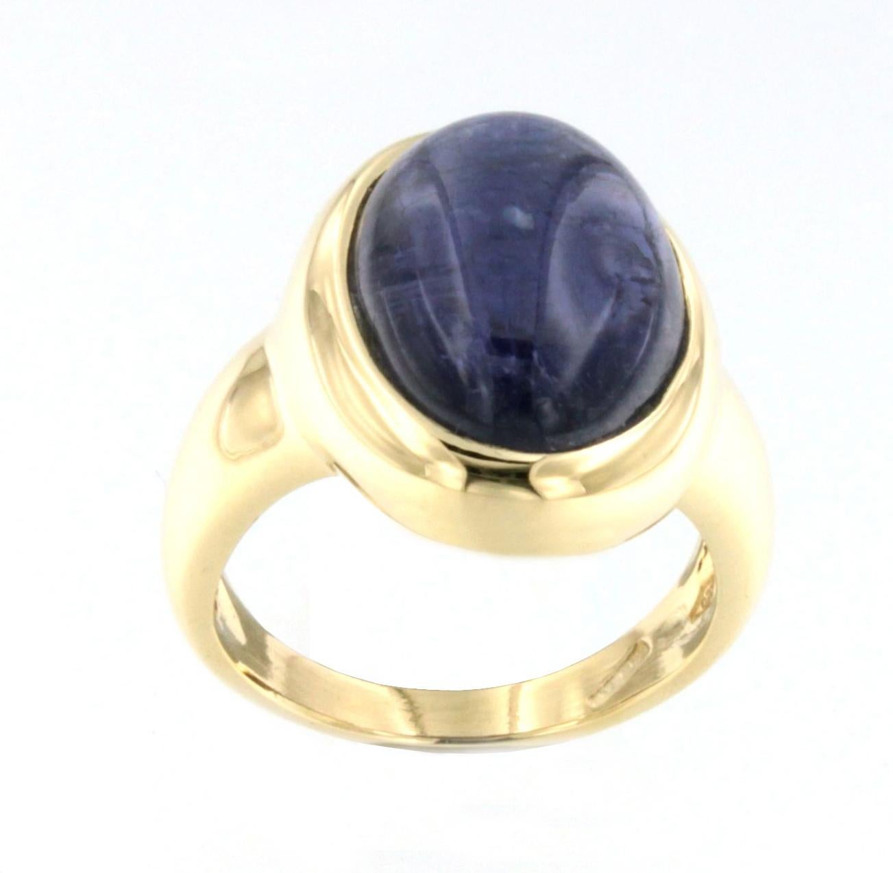 18kt Yellow Gold with Natural Blue Iolite Stone Elegant Cocktail Ring In New Condition For Sale In GALLARATE, IT