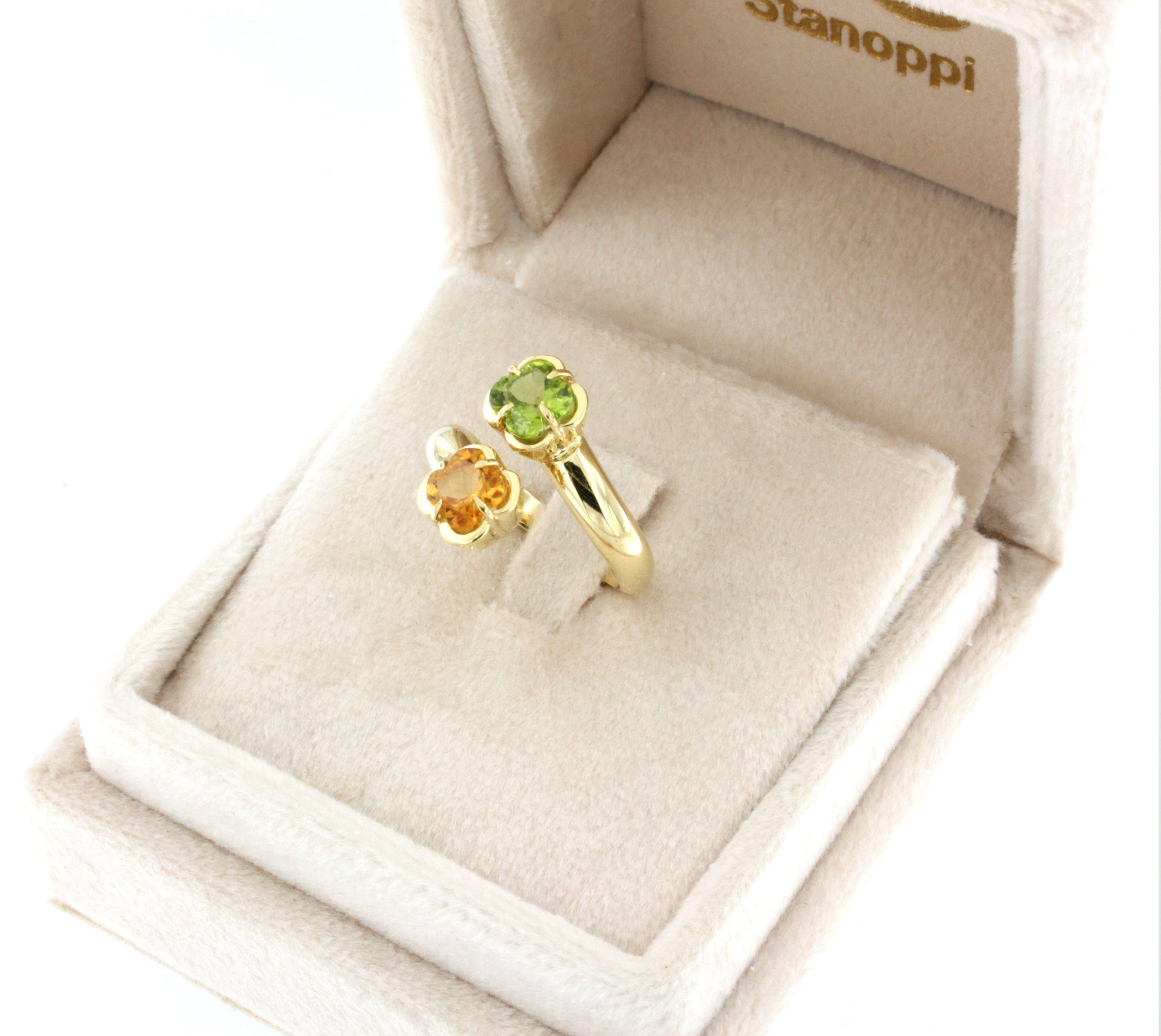 Rose Cut 18Kt Yellow Gold with Peridot and Citrine Ring For Sale