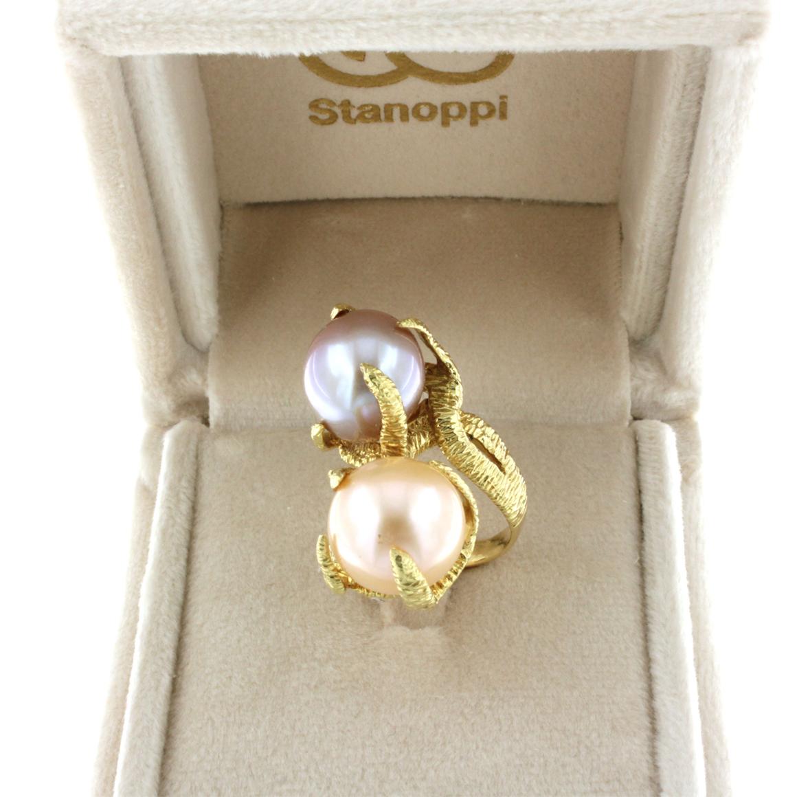 18Kt Yellow gold with Pink Pearls Ring For Sale 1