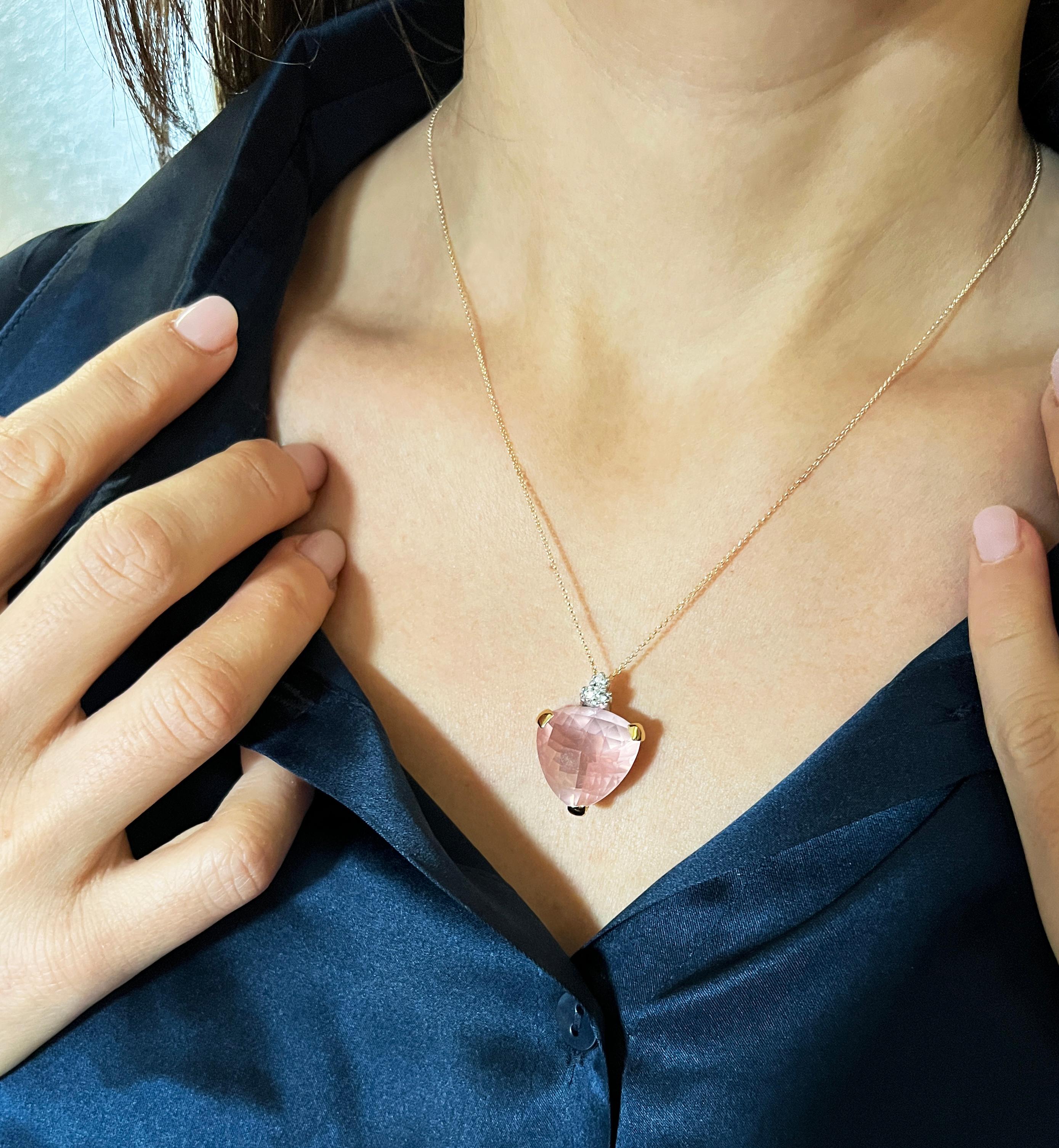 Amazing neckalce  by Stanoppi Jewellery . Handmade in Italy by Stanoppi Jewellery since 1948.
18kt yellow gold necklace or pendant part of the new 2024- 2025 collection created by Designer Gisella handmade pieces, cared for in the smallest details,