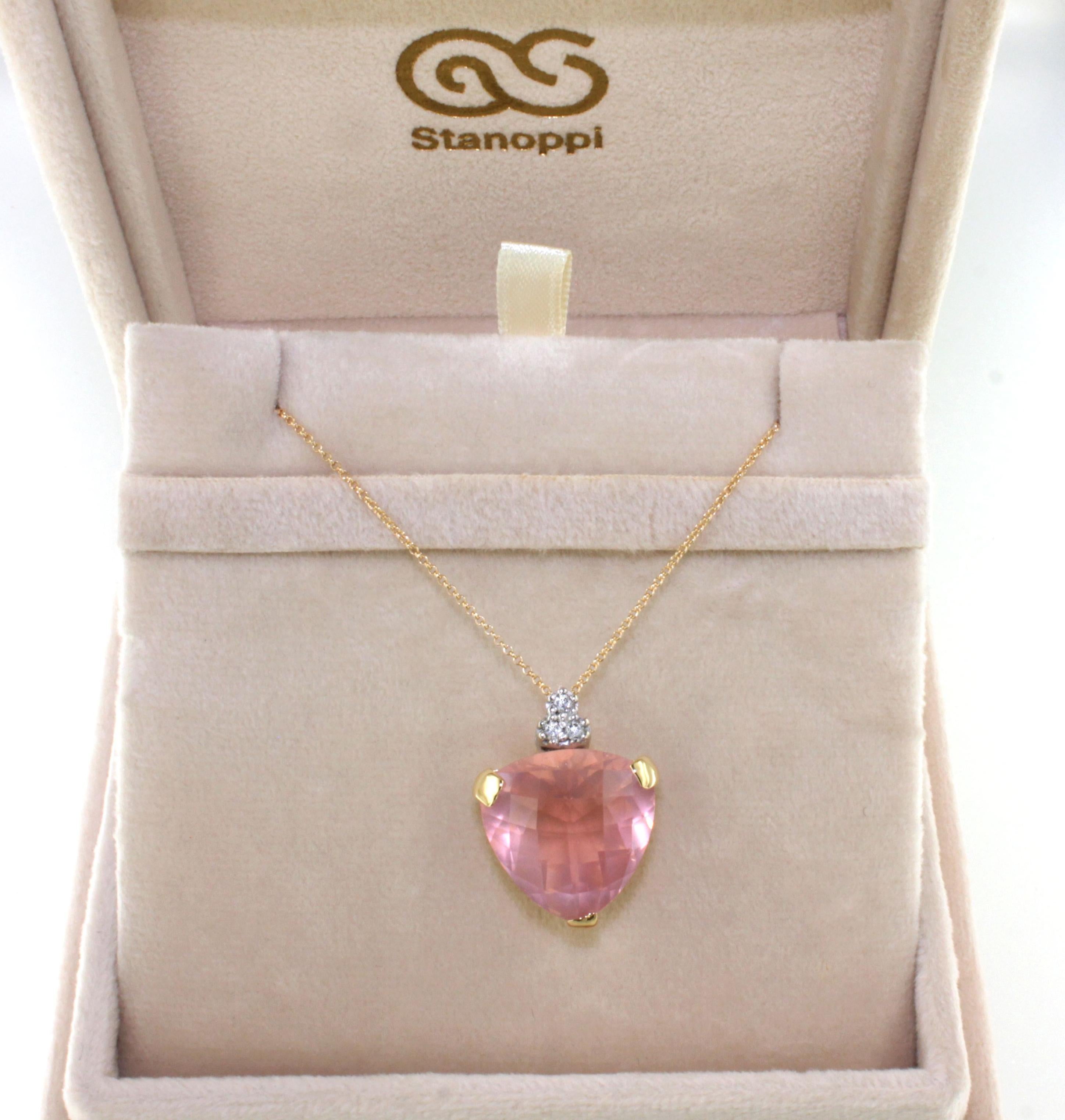 18Kt Yellow Gold With Pink Quartz And Diamonds Modern Fashion Amazing Pendant For Sale 1