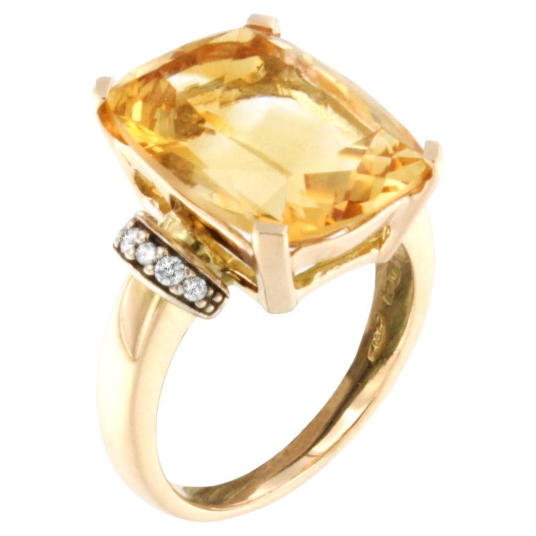 18 Karat Gelbgold mit gelbem, natürlichem Citrin und weißen DIamonden  Elegant  Ring 