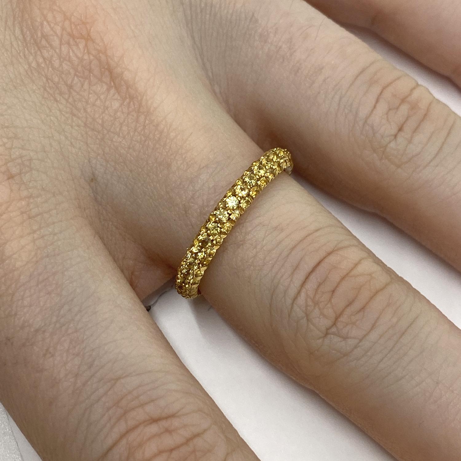 Ring made of 18kt yellow gold with brilliant-cut yellow sapphires for ct.1.54 

Welcome to our jewelry collection, where every piece tells a story of timeless elegance and unparalleled craftsmanship. As a family-run business in Italy for over 100