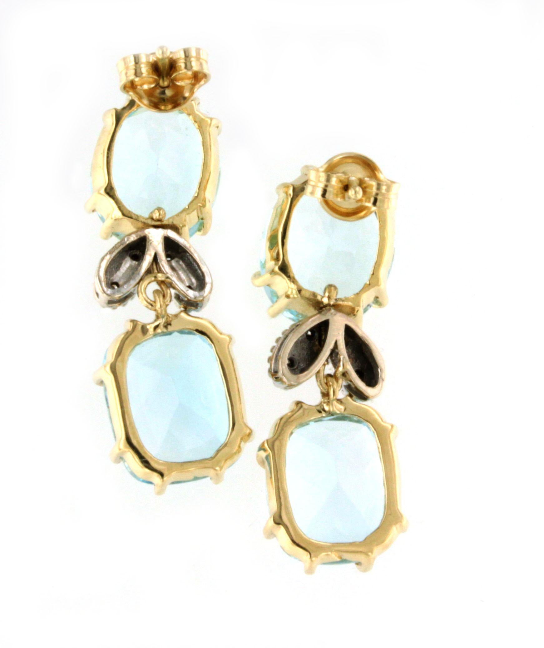 18kt Gelbweißgold mit Blautopas und weißen Diamanten Zeitlos elegante Ohrringe  (Ovalschliff) im Angebot