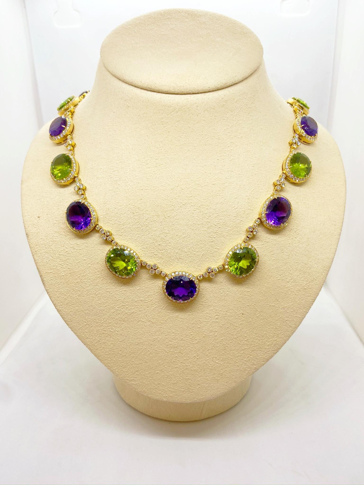 Collar 18KT YG con Diamantes 8.25CT, Amatista 32.54Ct, Peridoto 37.07Ct. en Nuevo estado para la venta en New York, NY