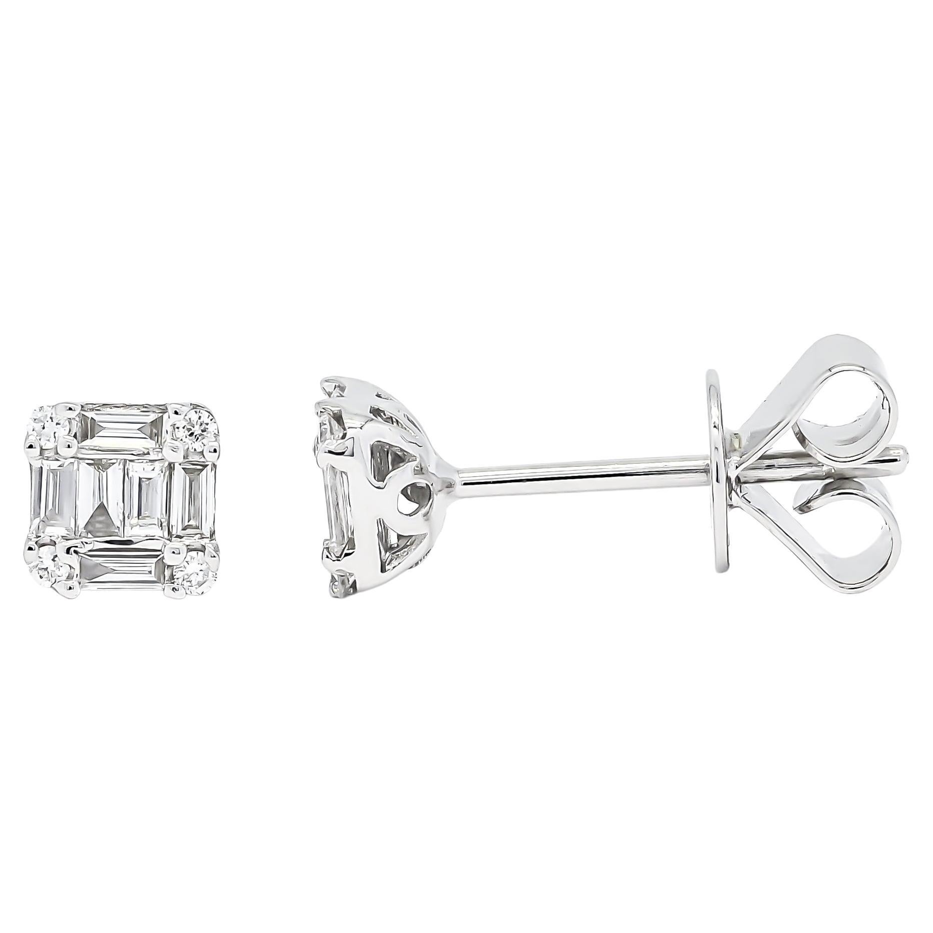 Naturel  Diamants 0.30. cts Boucles d'oreilles en or blanc 18KT en vente