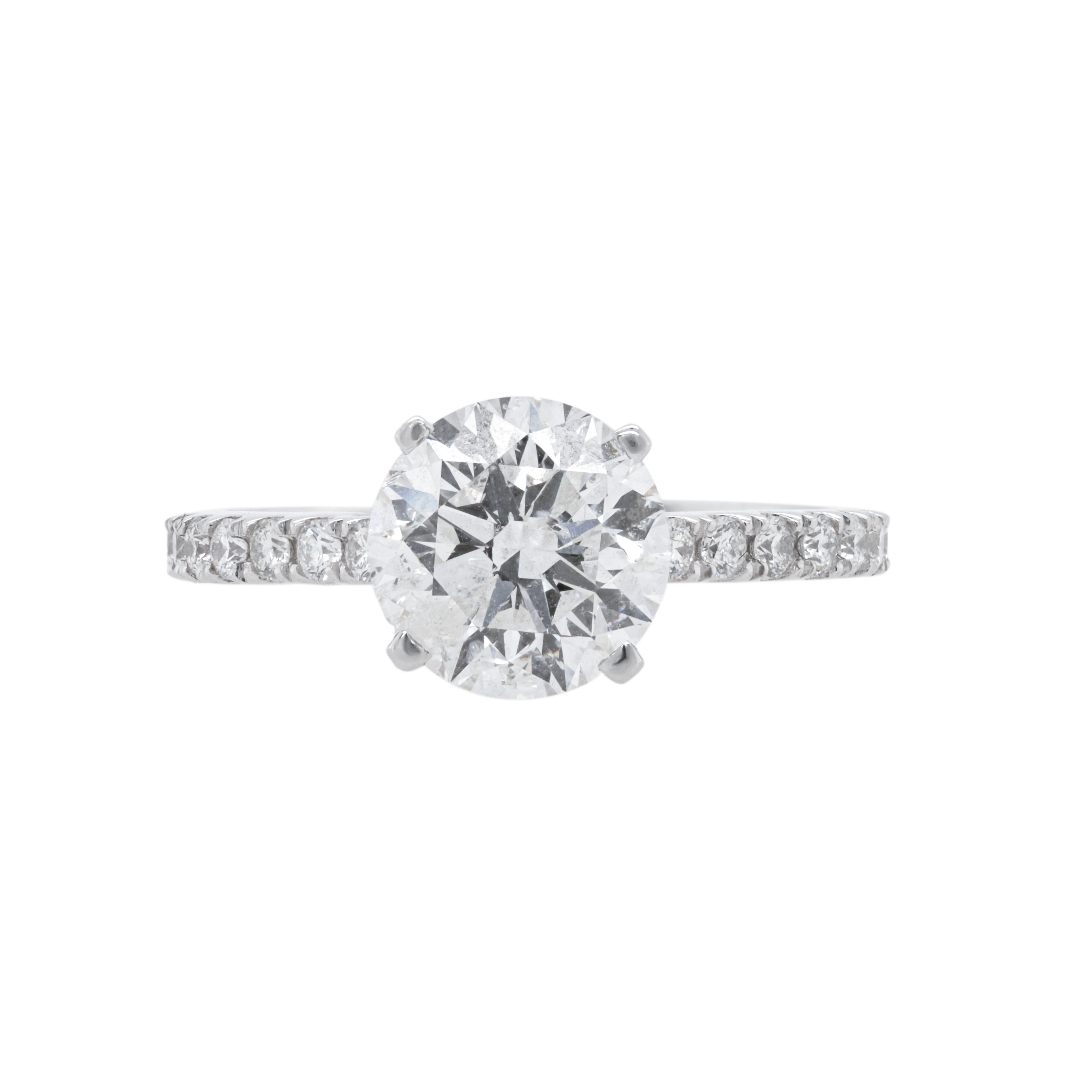 Round Cut 18ktwg Engagement Ring 2.00cts Center Stone with 0.60cts Diamonds Setting For Sale