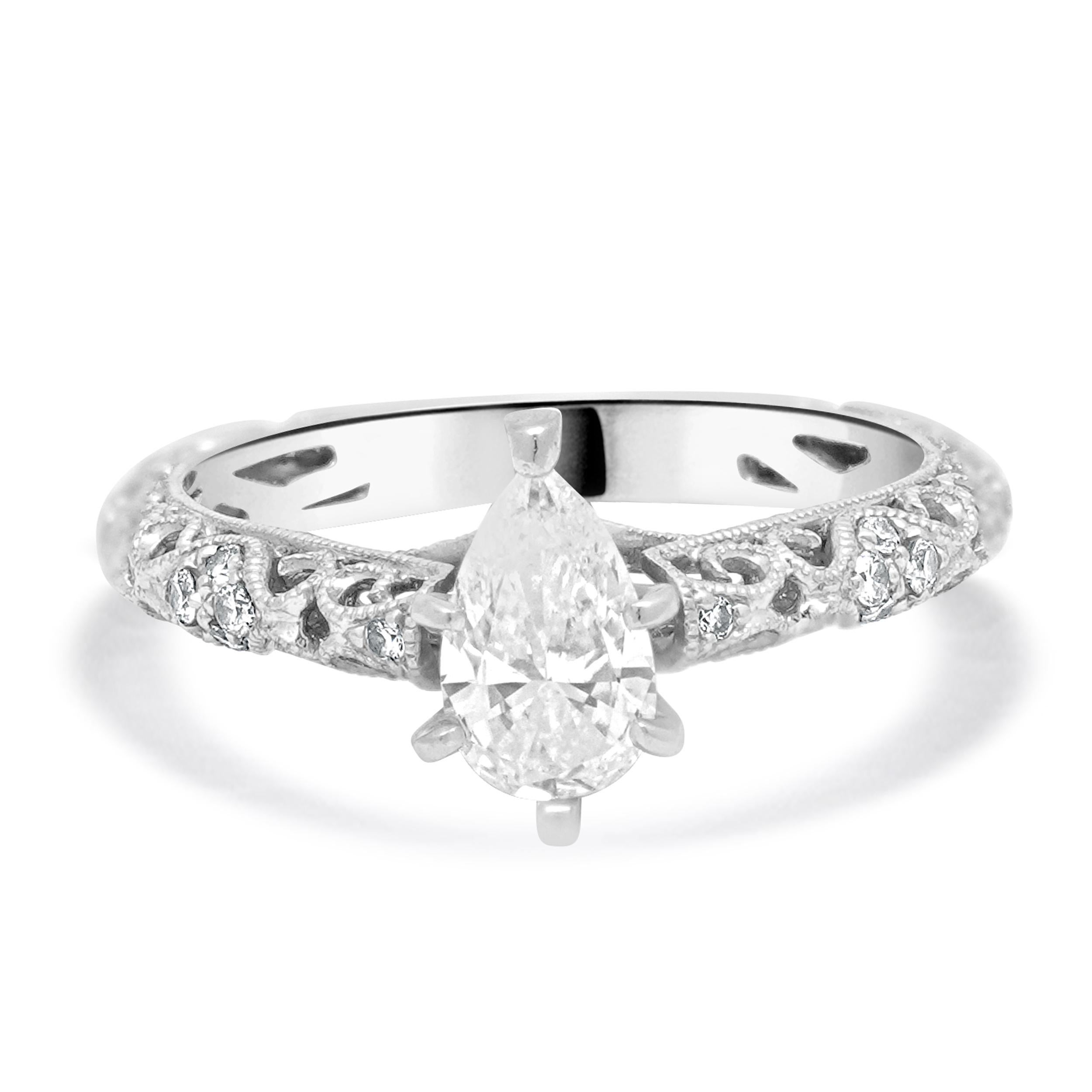 Anello di fidanzamento con diamante filigranato a forma di pera da 18KW