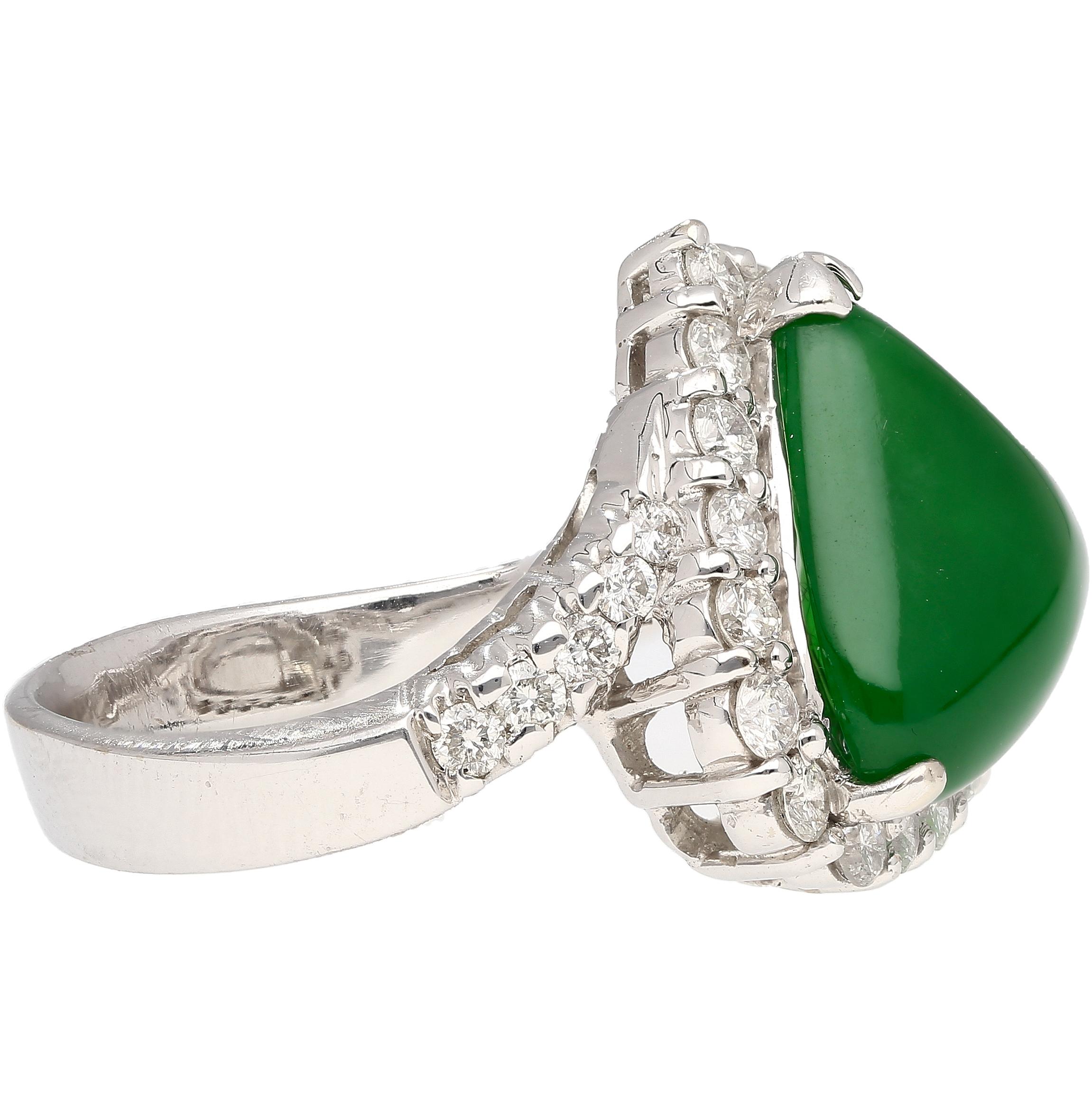 Women's 18KW Ring with Type A Jadeite Jade Cabochon Cut Triangle Shape and Diamond Halo For Sale