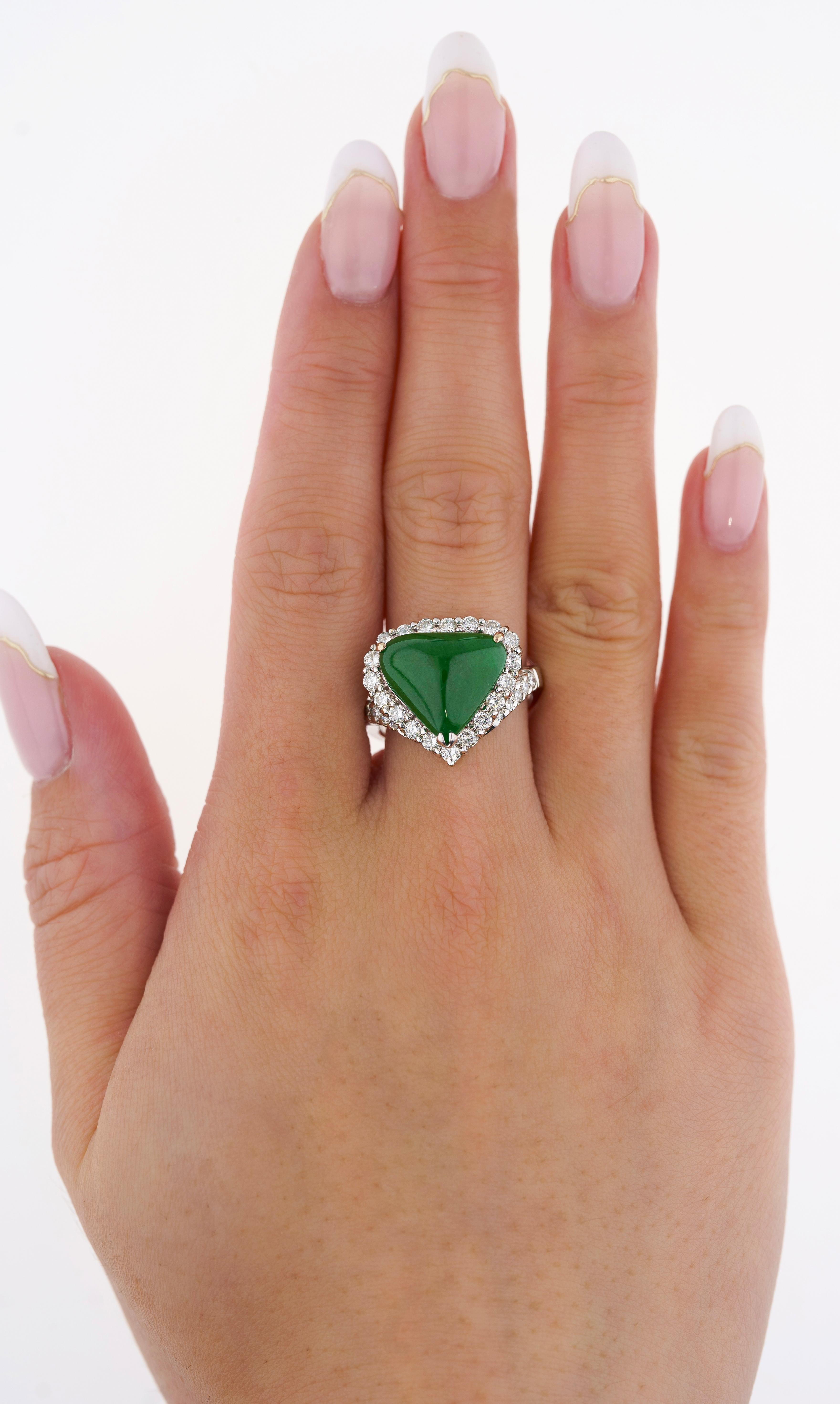 18KW Ring with Type A Jadeite Jade Cabochon Cut Triangle Shape and Diamond Halo For Sale 2