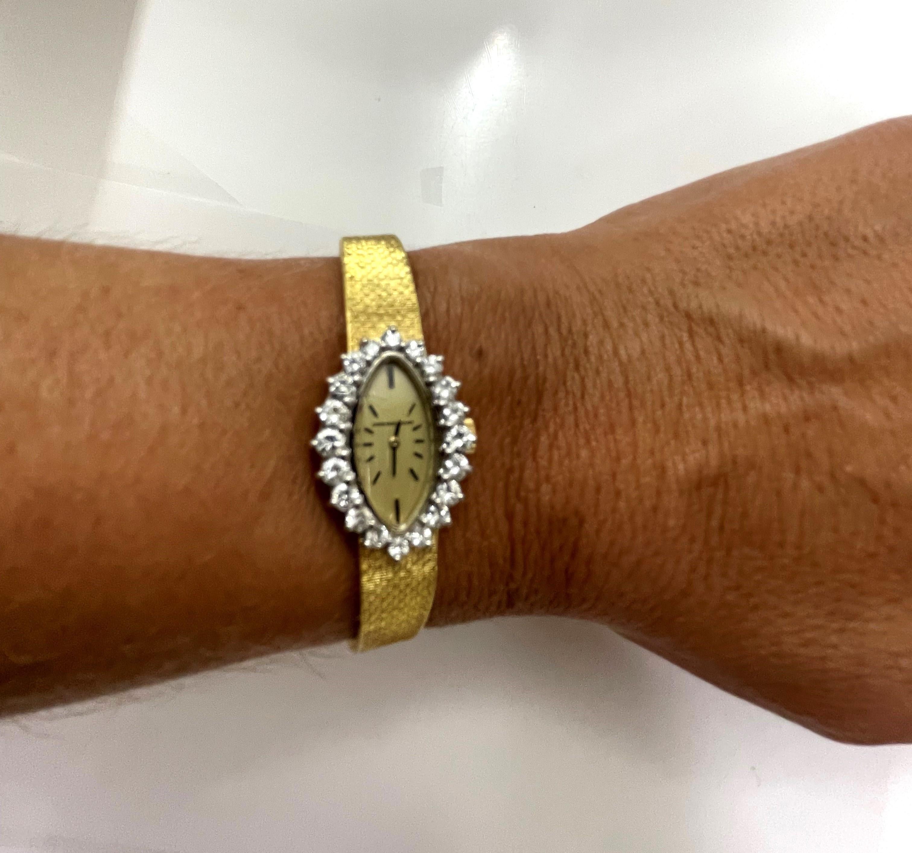 Montre Audemars Piguet 18KY avec diamants en vente 3