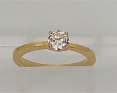 18ky Diamond Solitaire Ring